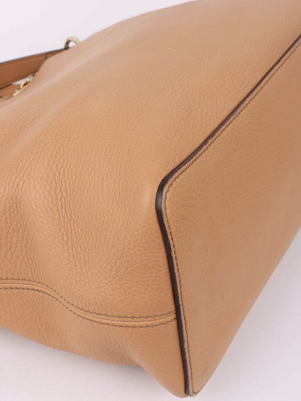 Gucci Beige Soho Hobo Bag.