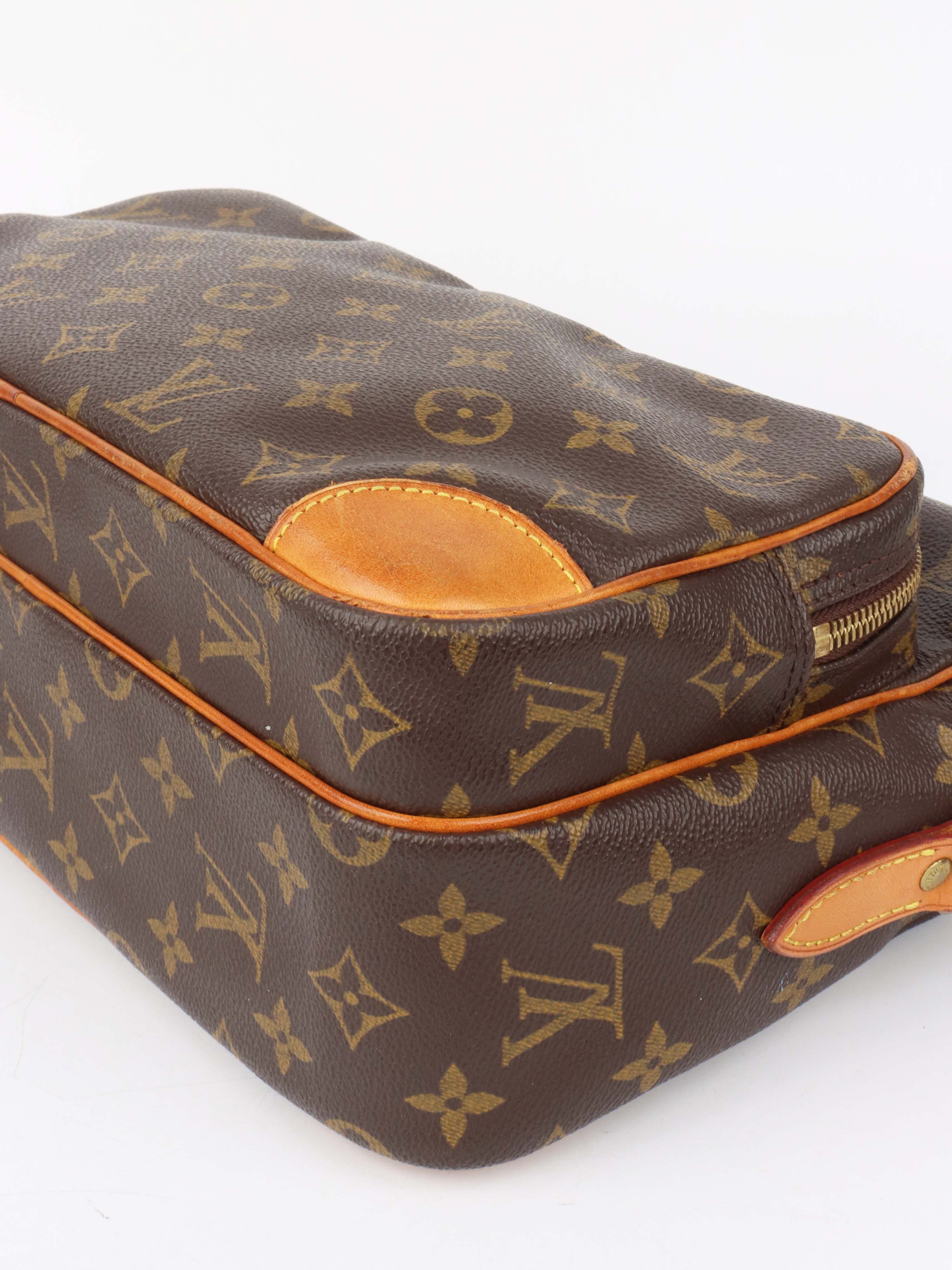 Louis Vuitton Monogram  Nile Messenger Bag