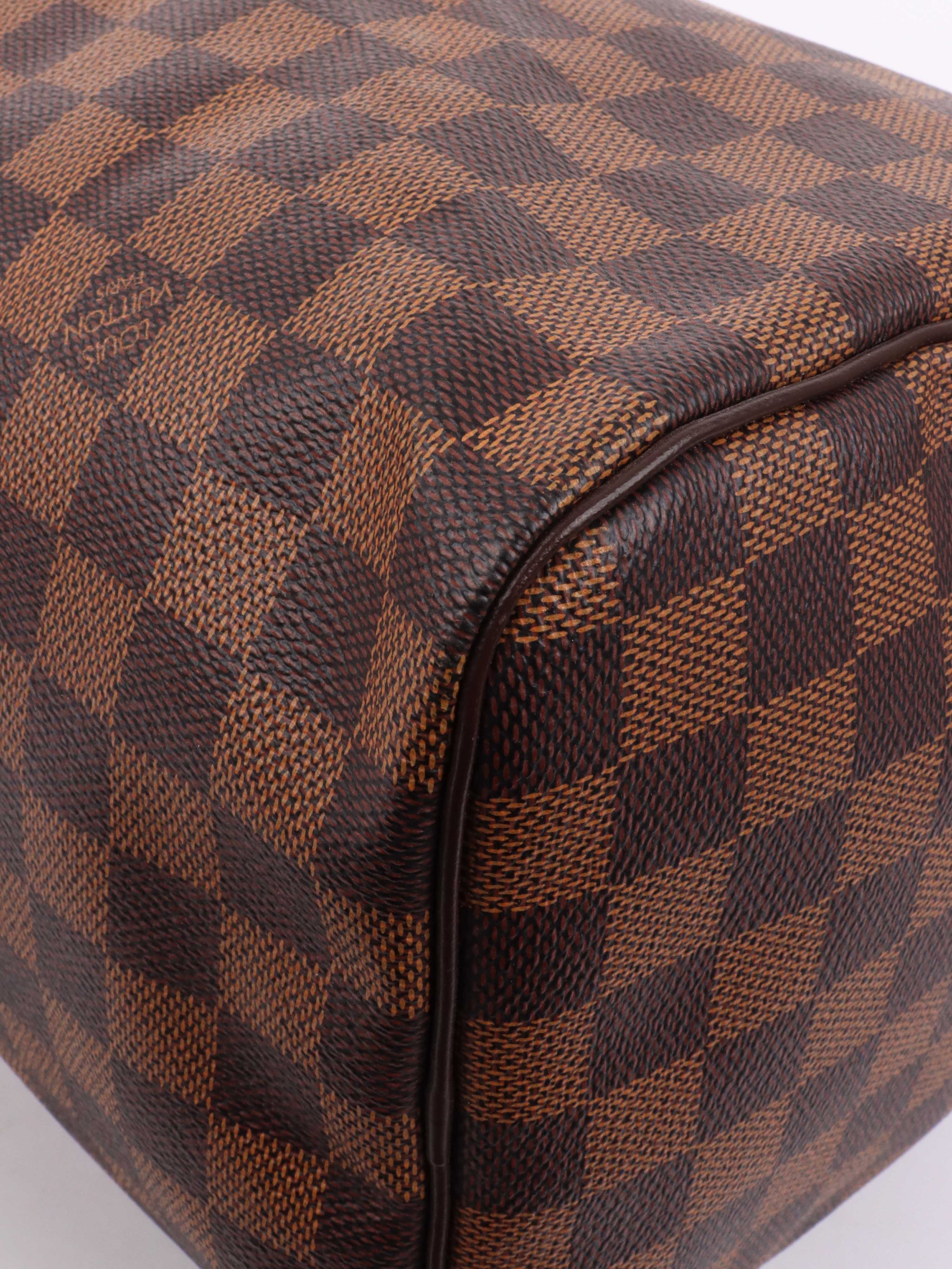 Louis Vuitton Damier Ebene Speedy 30.
