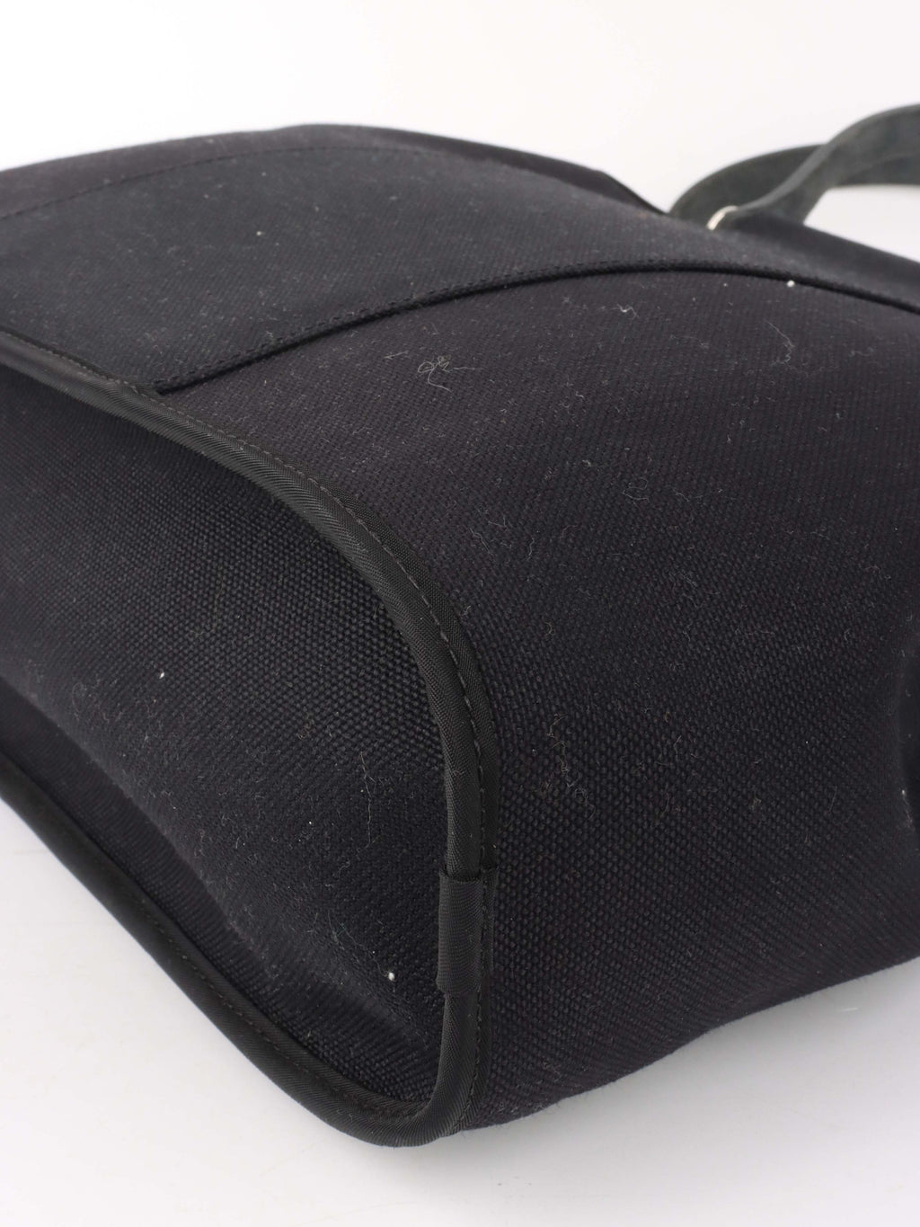 Hermes Noir Cabag 32 Bag.