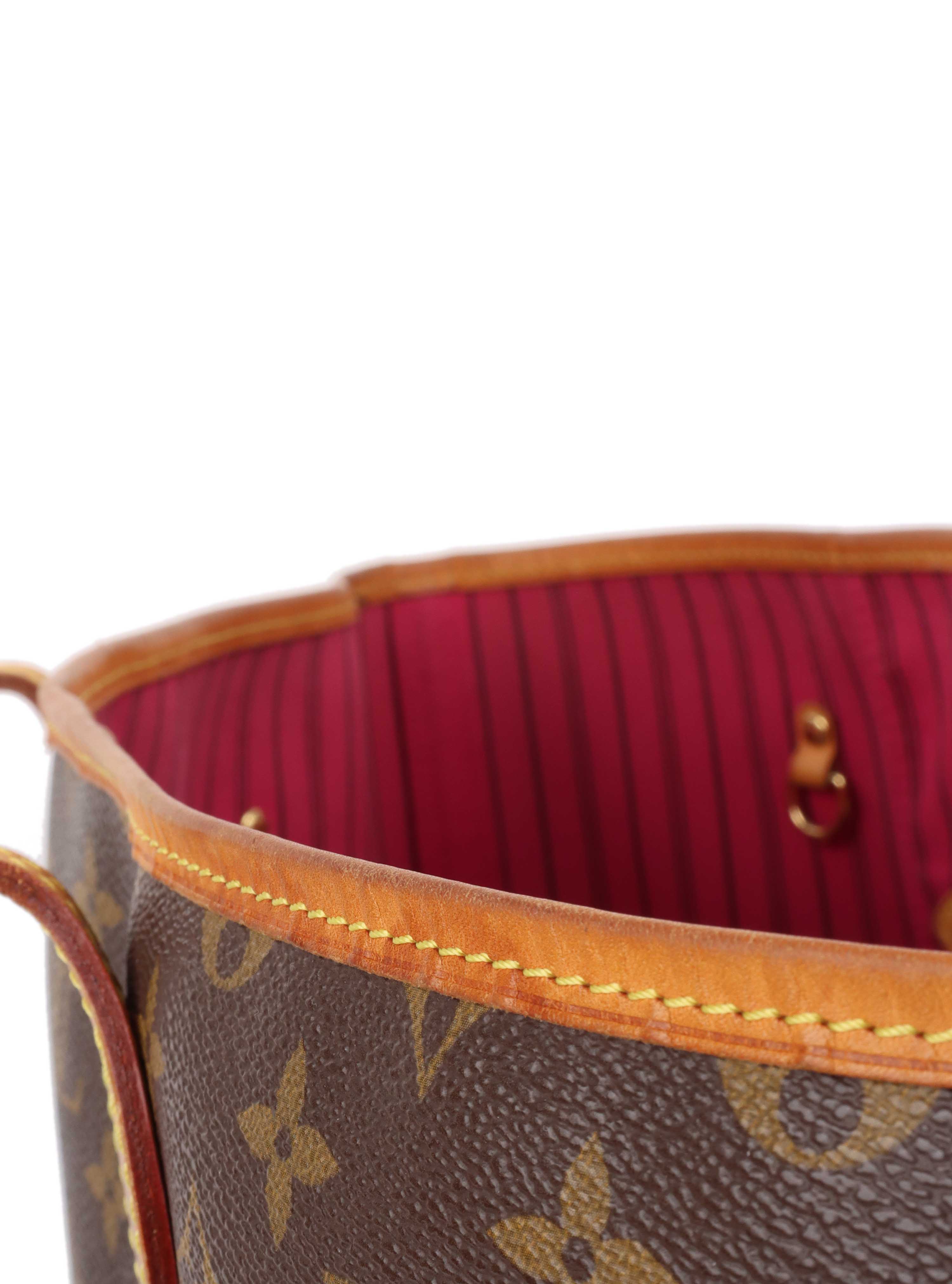 Louis Vuitton Monogram Neverfull GM.