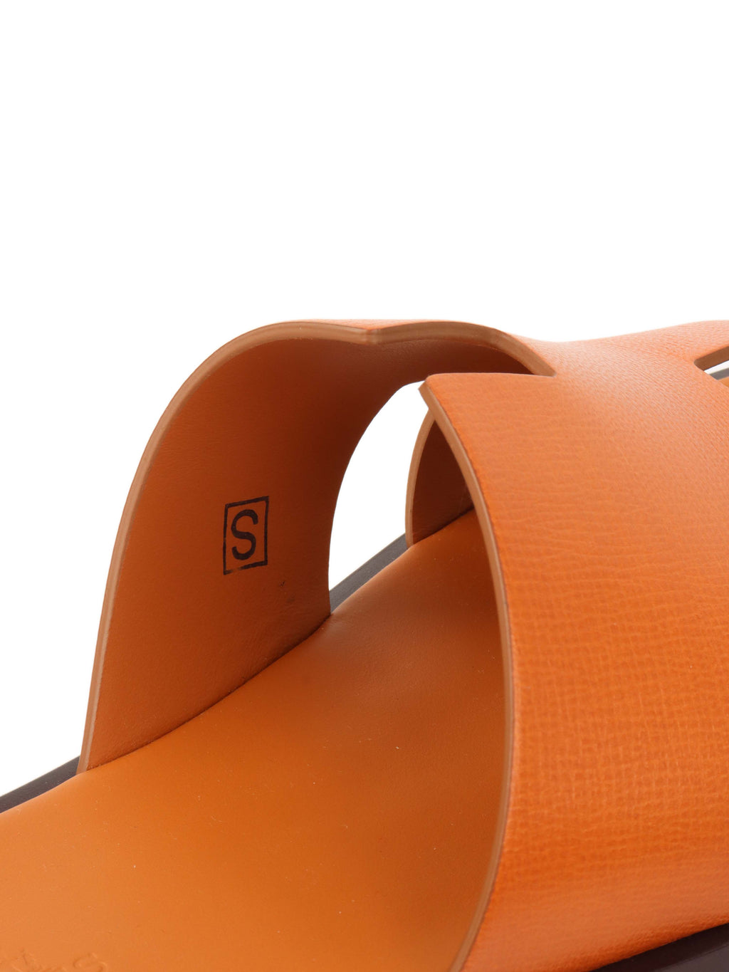 Hermes Marron Glaise Izmir Sandals.
