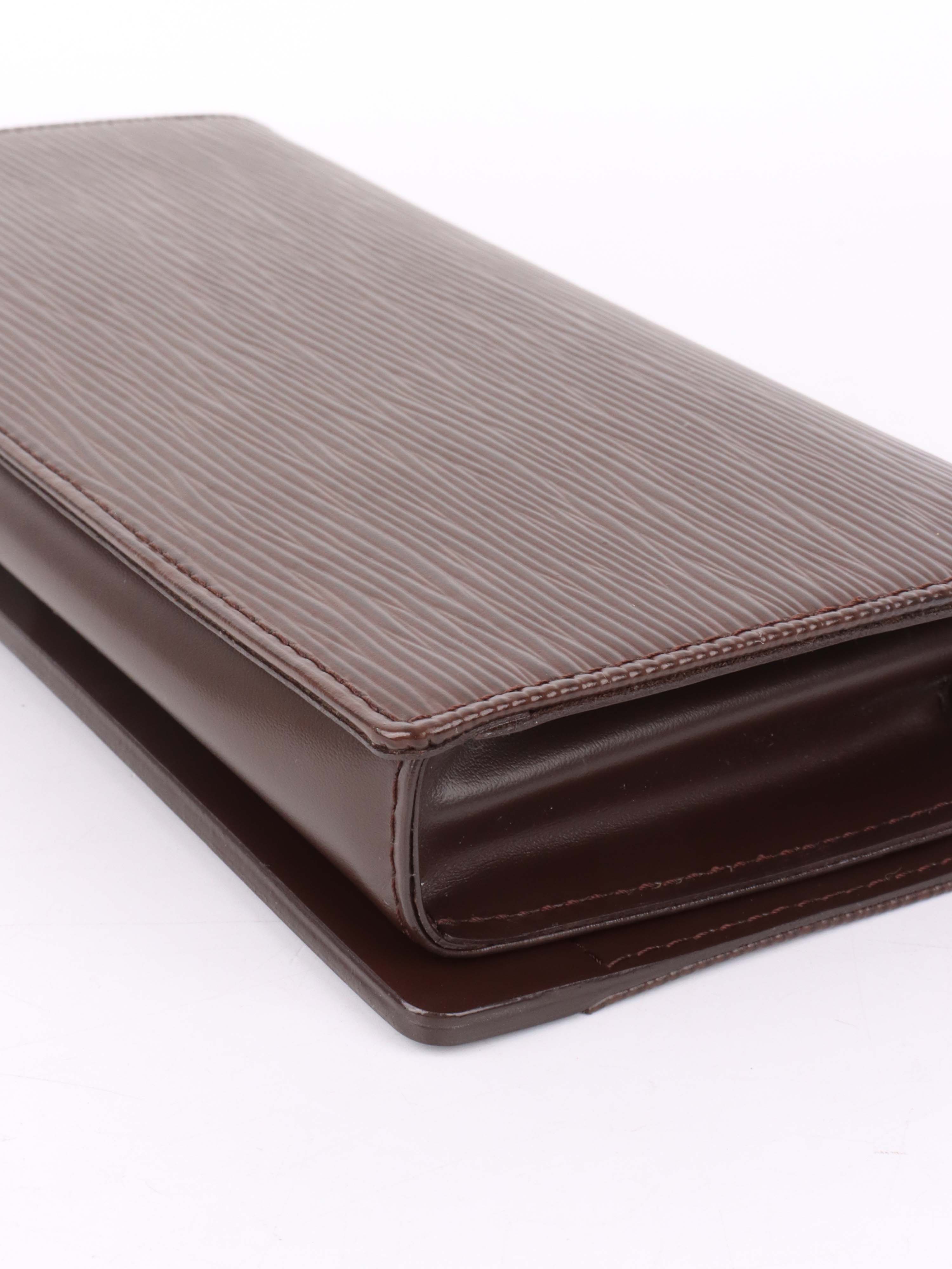 Louis Vuitton Brown Epi Leather Honfleur Clutch