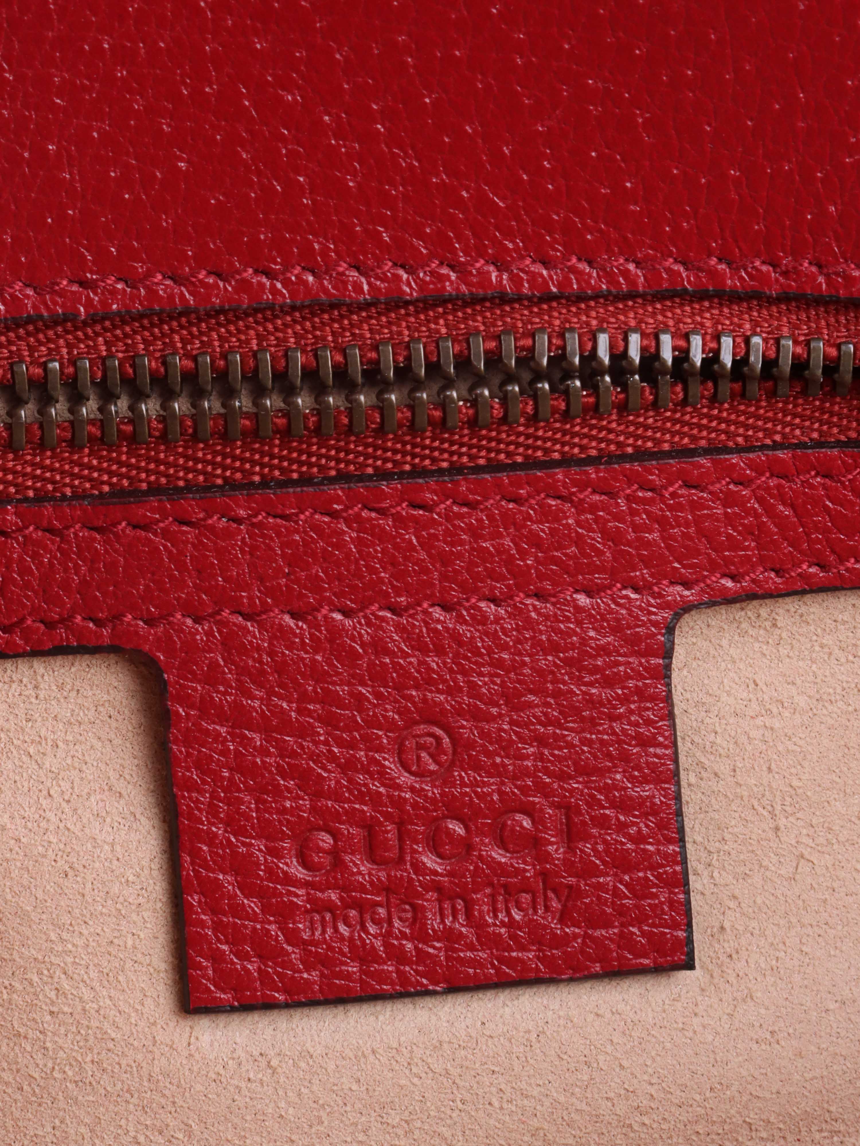 Gucci Queen Margaret Red Shoulder Bag.