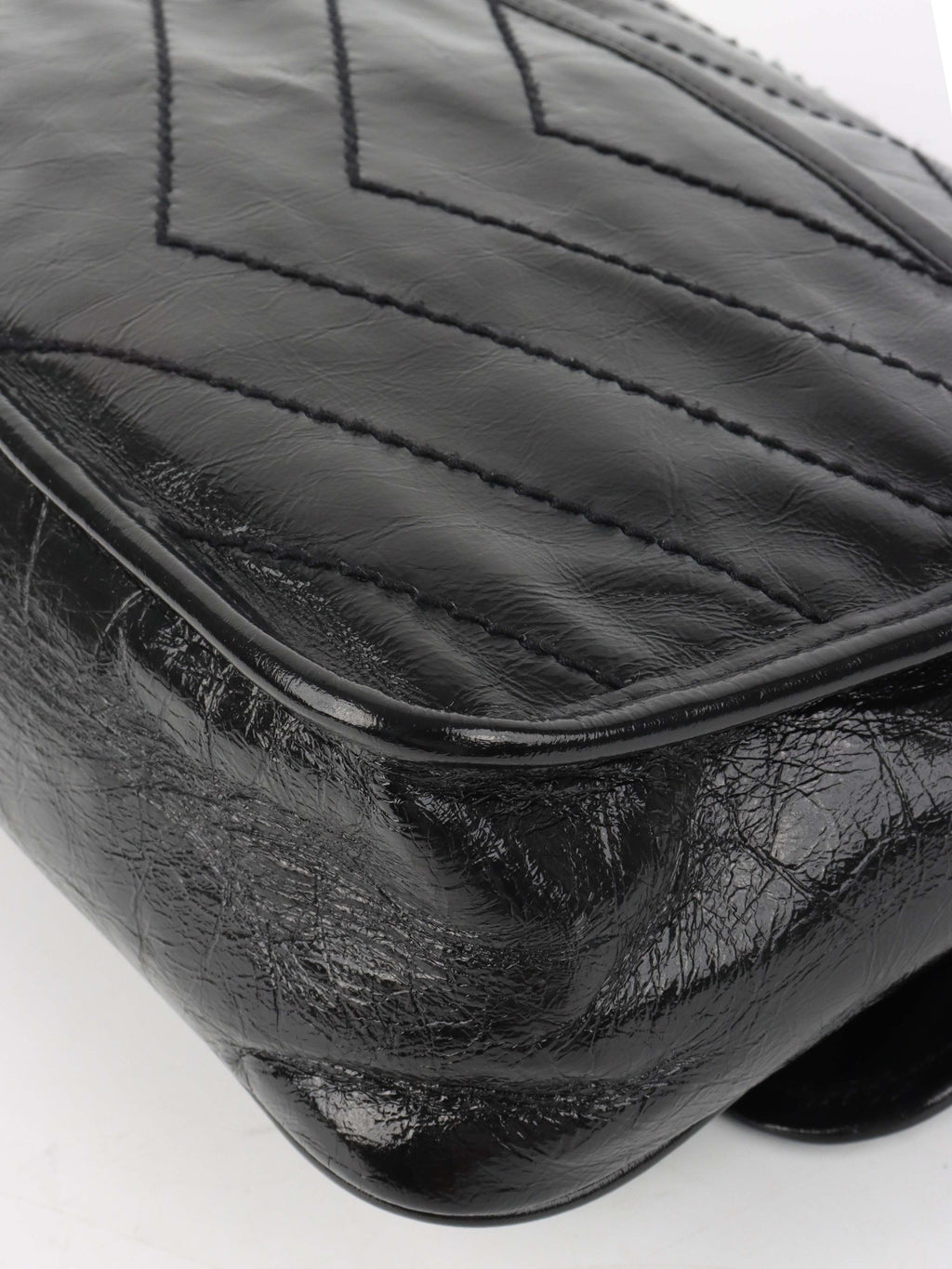 Saint Laurent Niki Baby in Vintage Leather Bag.