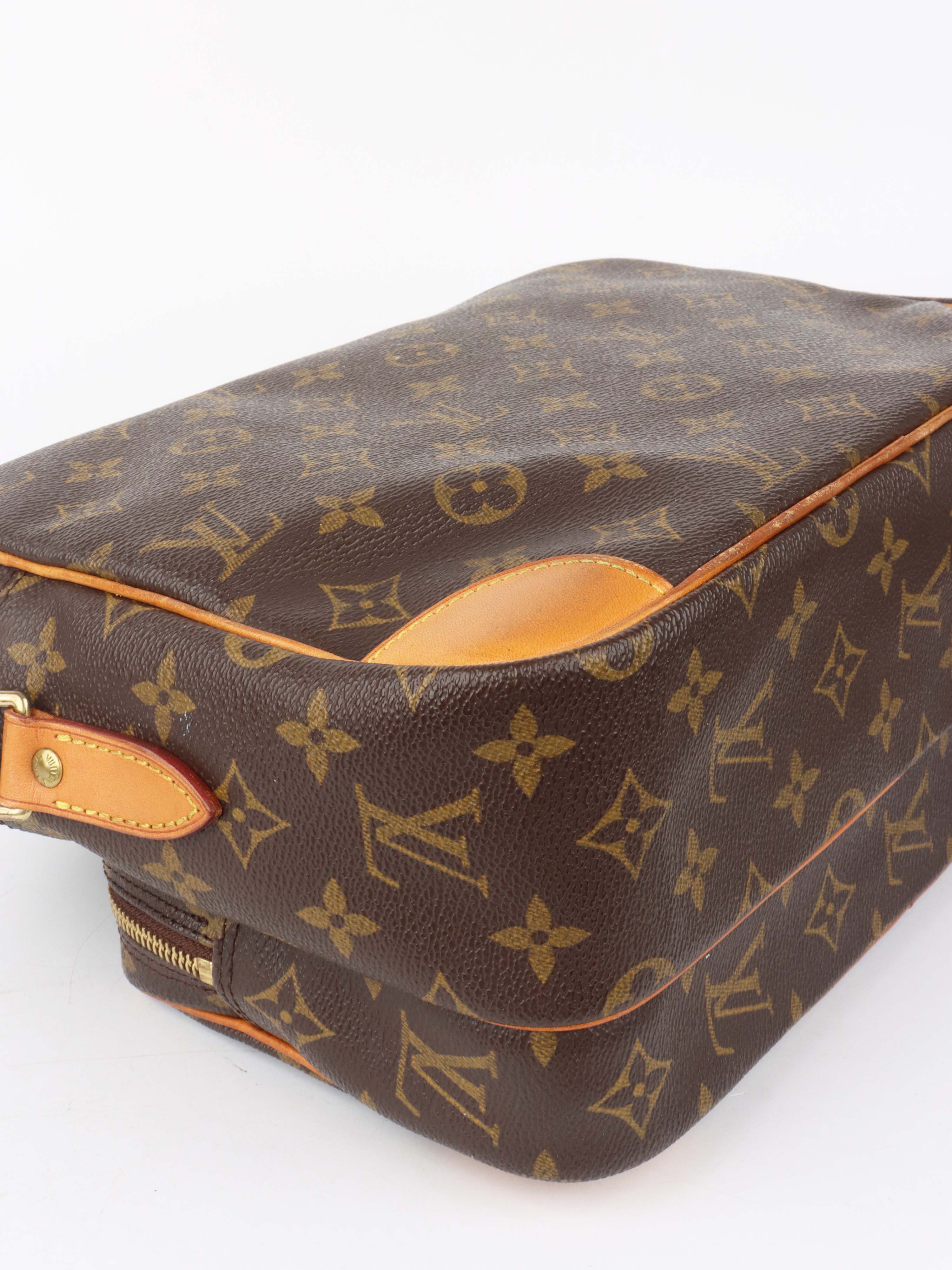 Louis Vuitton Monogram  Nile Messenger Bag