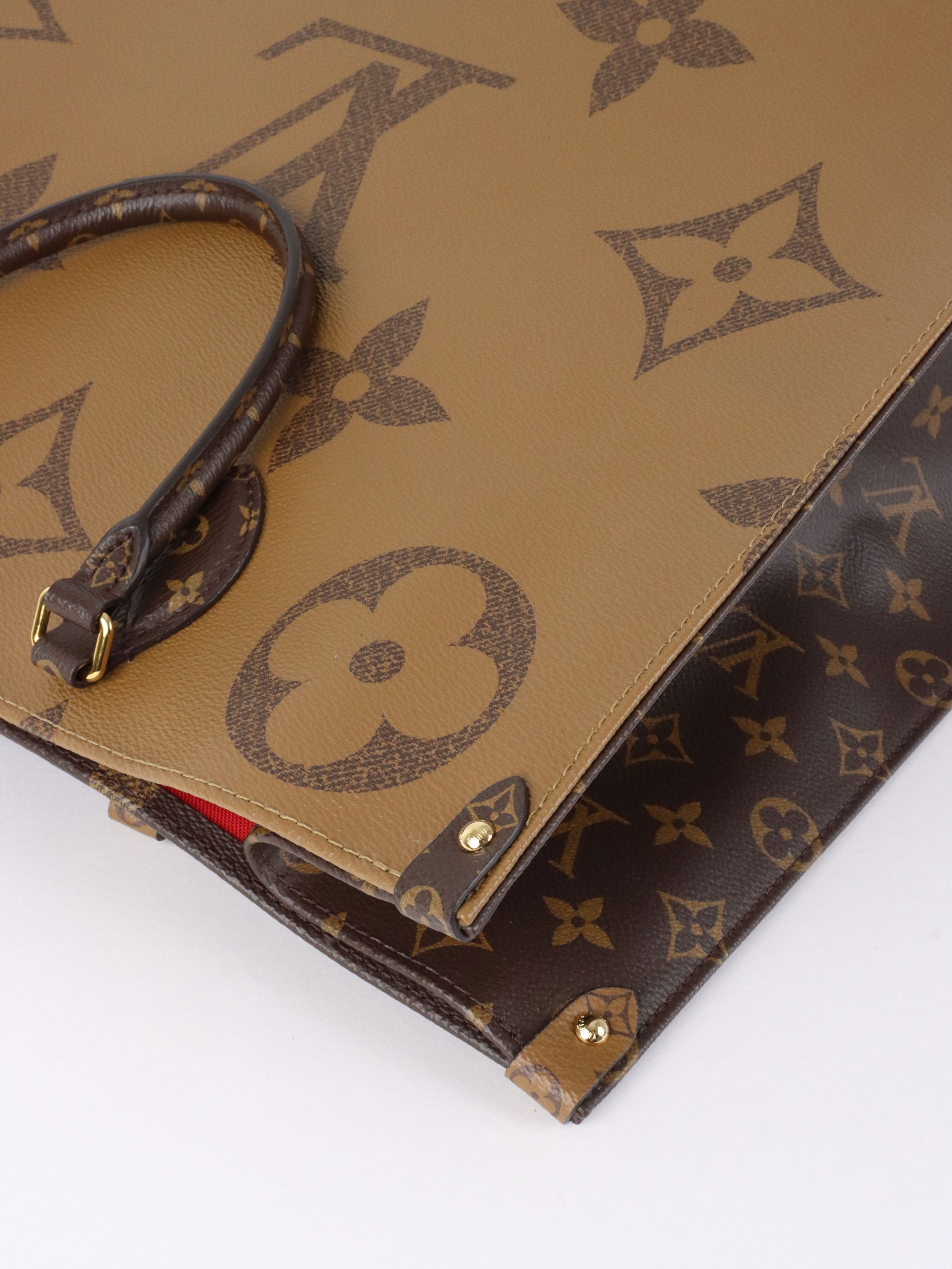 Louis Vuitton Monogram OnTheGo GM