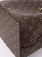 Louis Vuitton Black Neonoe Bag.