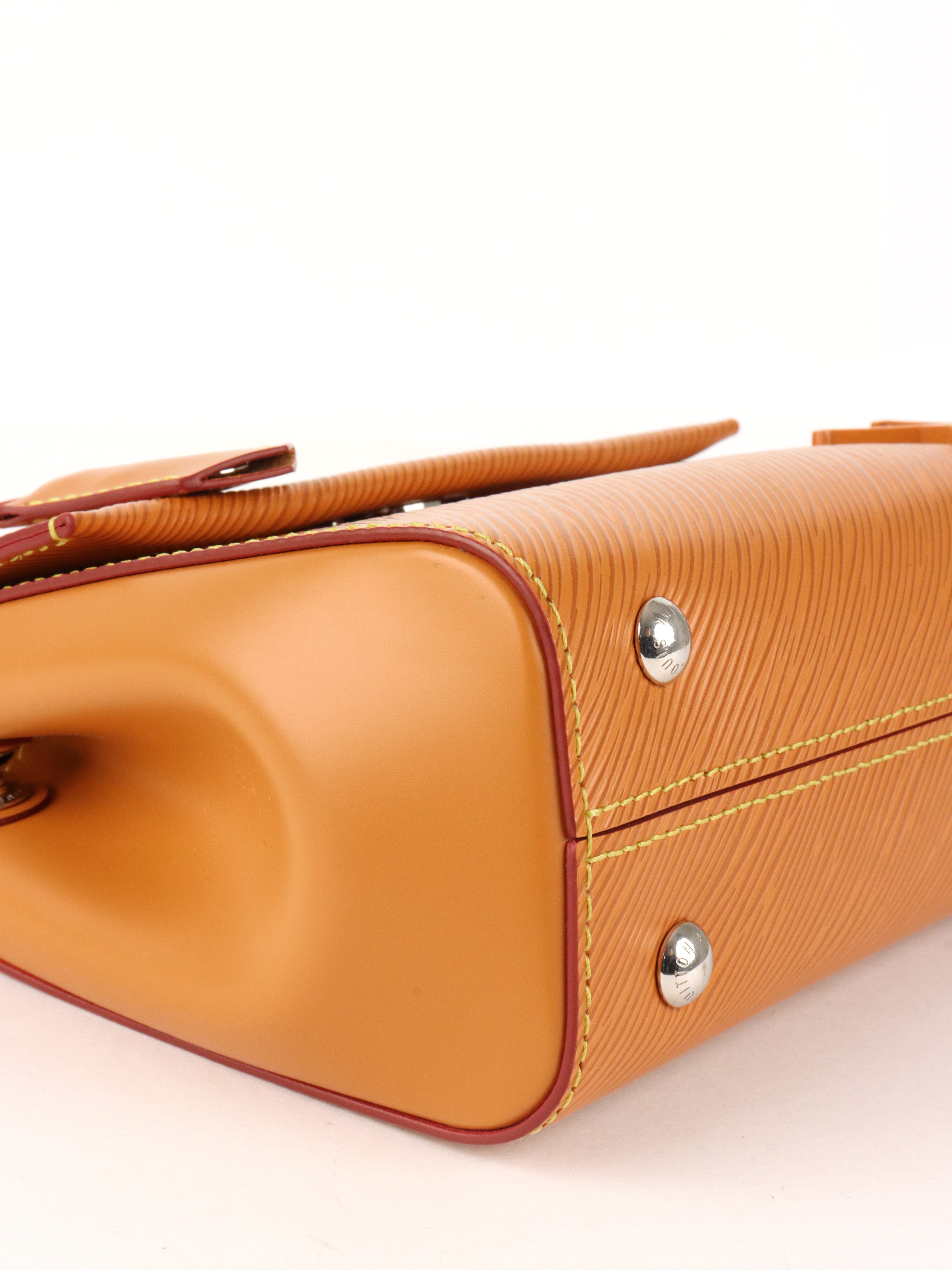Louis Vuitton Gold Miel Epi Leather Cluny Mini Top Handle Bag