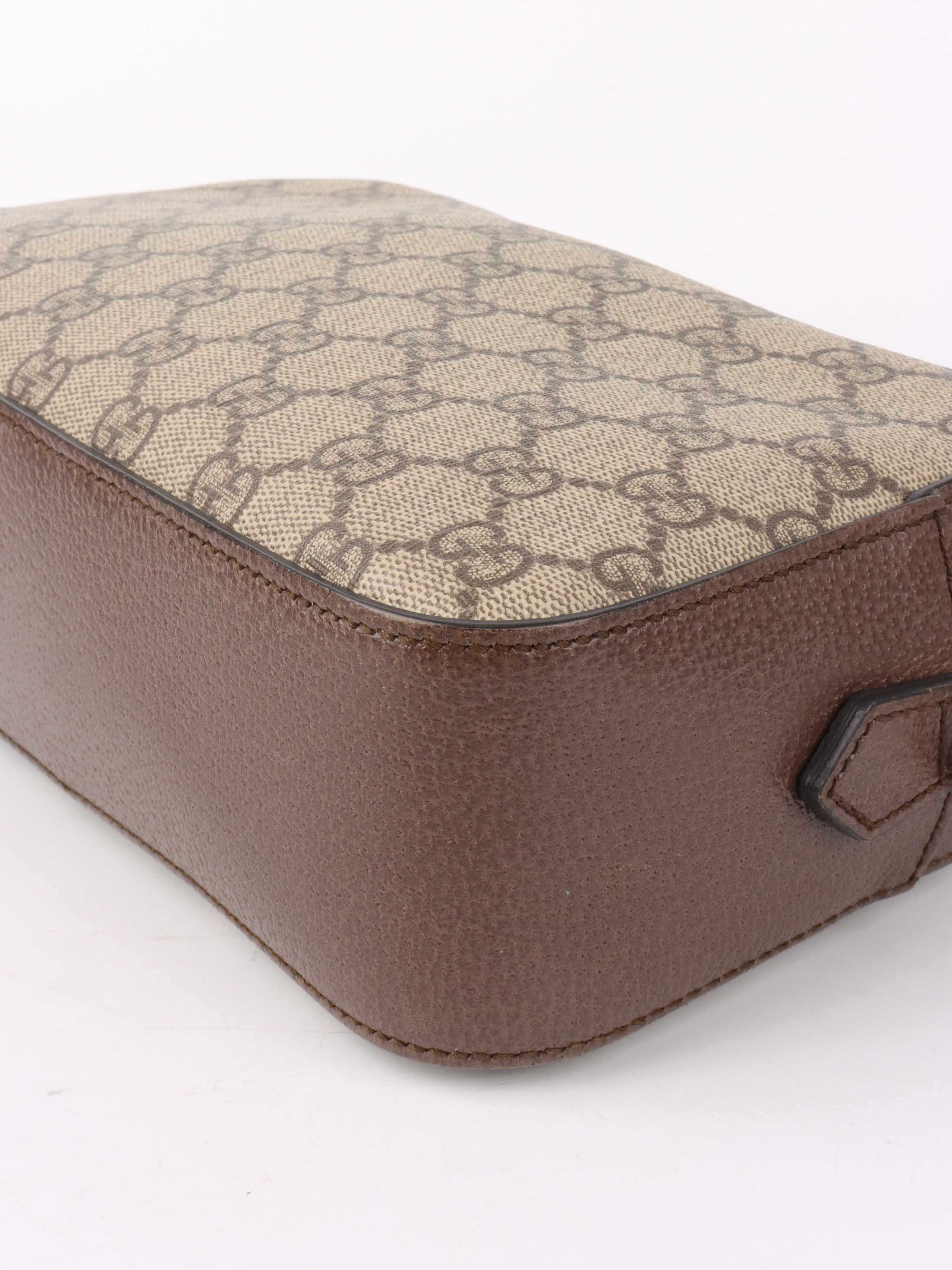 Gucci Neo Vintage GG Supreme Messenger Bag