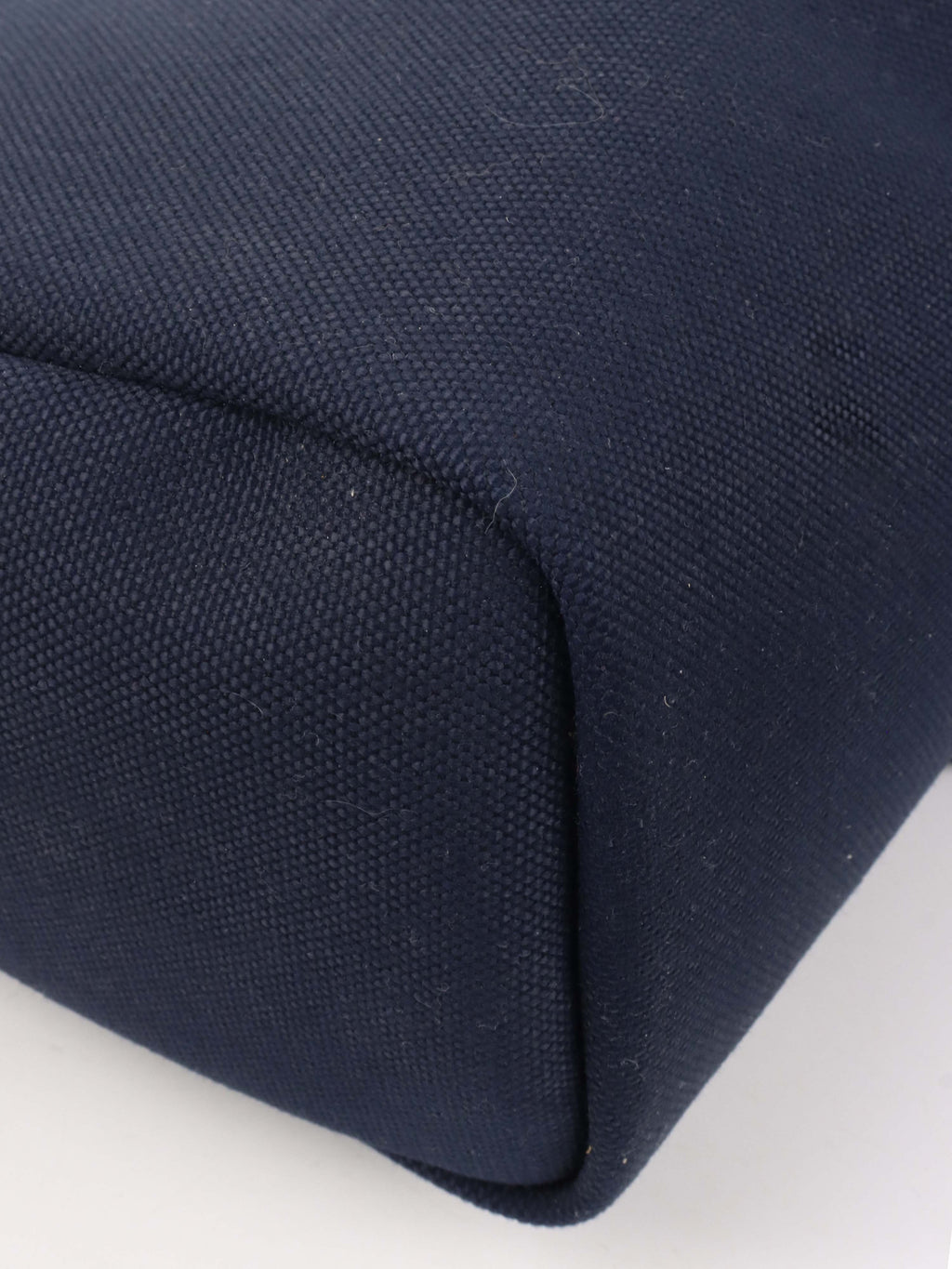 Hermes Herbag Zip 31 Bleu Marine/Noir.