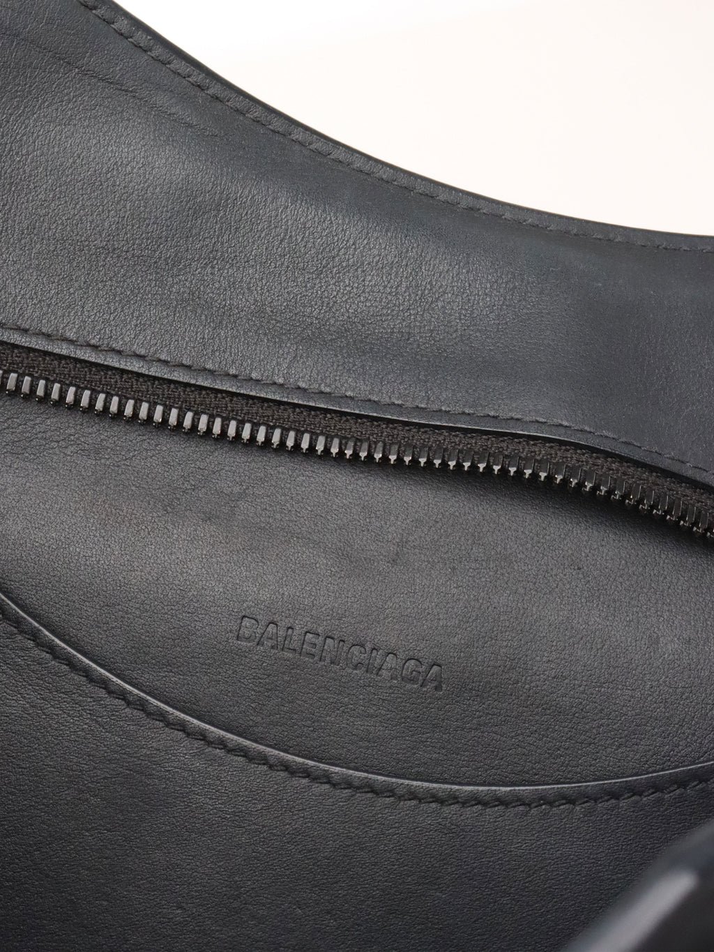 Balenciaga Black Matte Medium Neo Classic Bag
