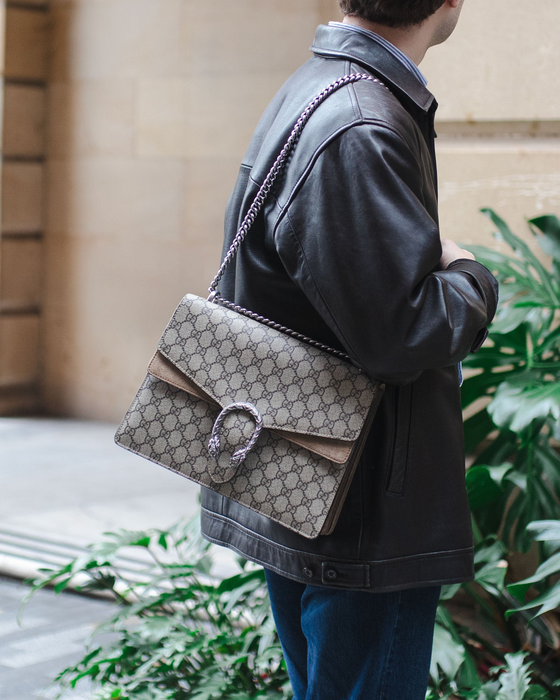 Gucci Ebony Medium GG Supreme Dionysus Shoulder Bag