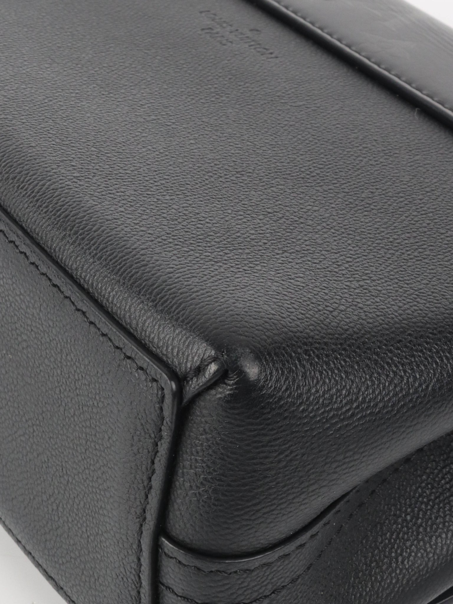 Louis Vuitton Black Very Chain Bag