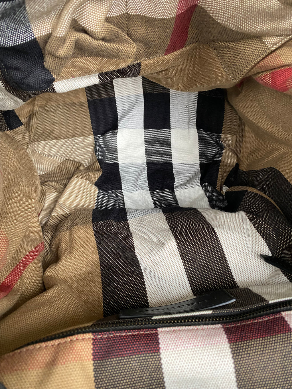 Burberry Men's Black Extra Large Rucksack