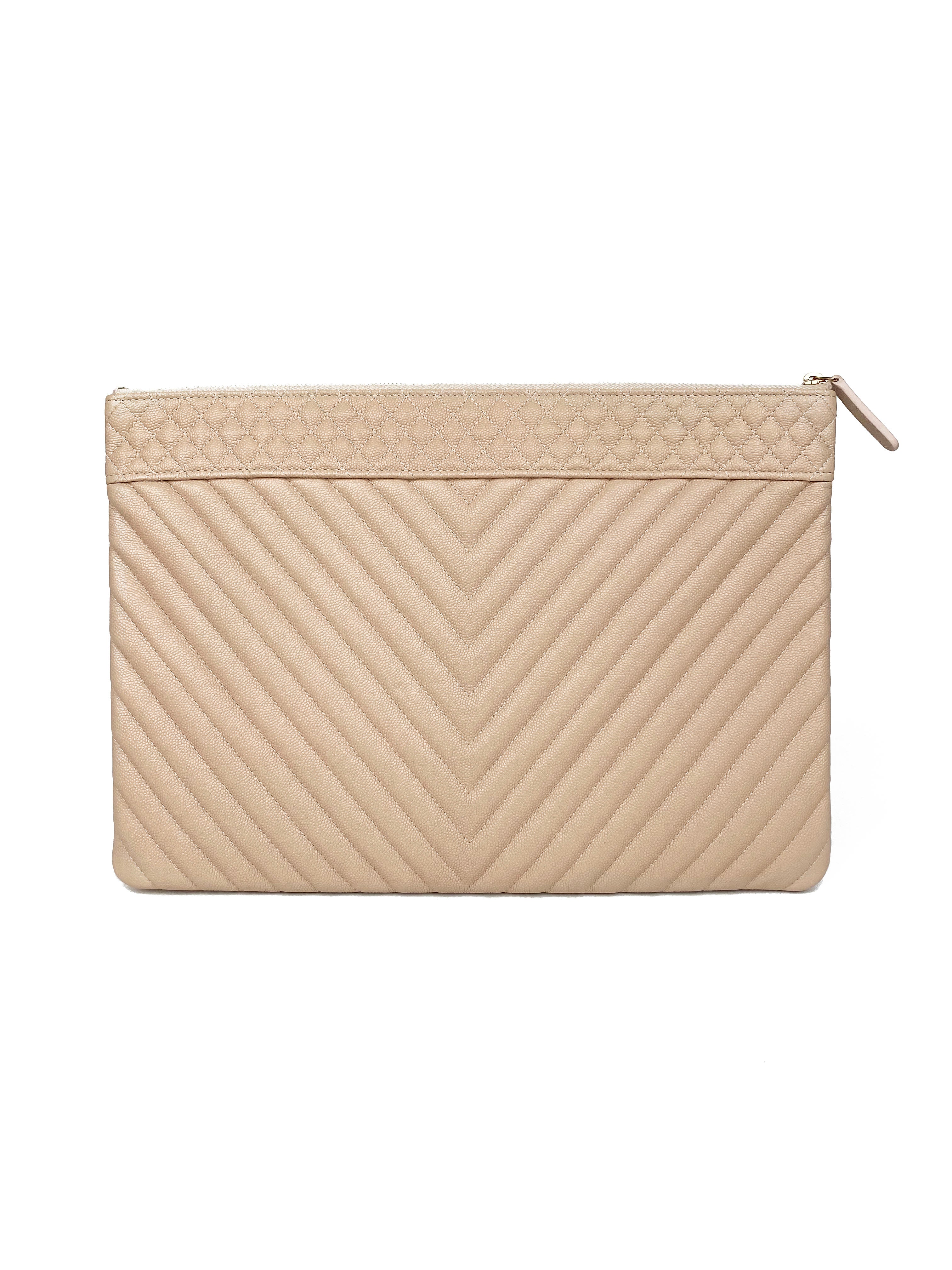 ChanelLightPinkO-CaseClutch-8.jpg