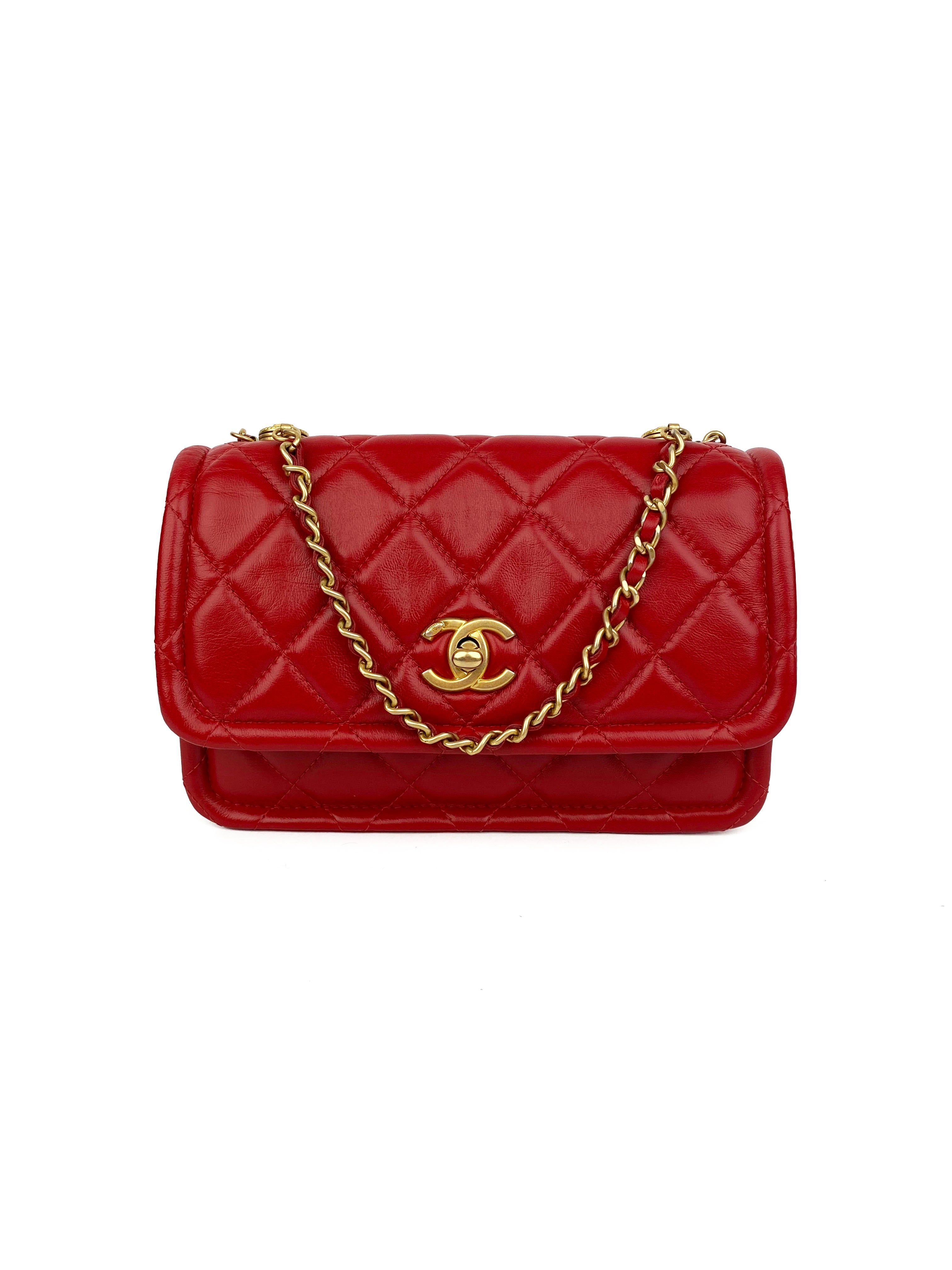 ChanelSmallRedFlapBag-1.jpg