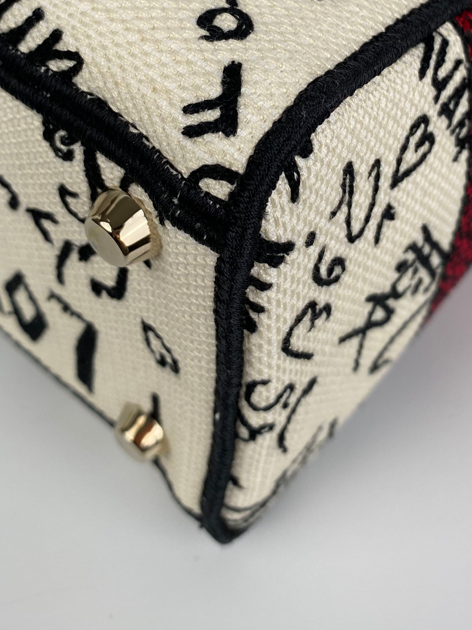 Dior Lady Dioramour D'Lite Bag