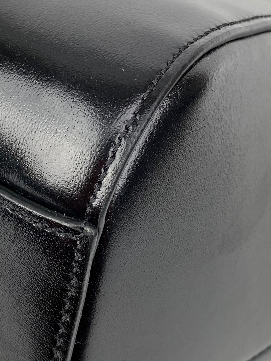 Givenchy Medium Black Antigona Tote Bag