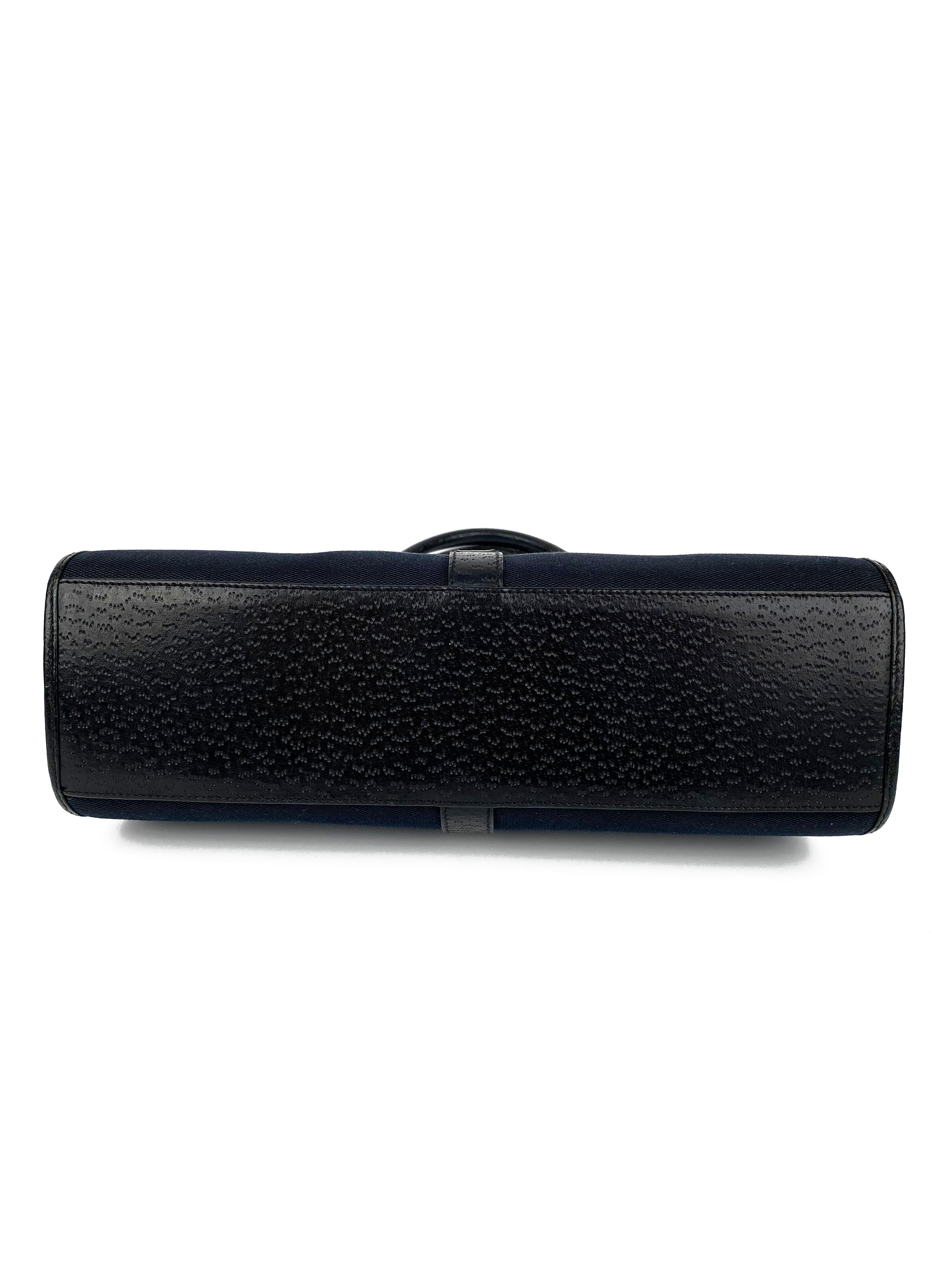 Gucci Black Vintage Shoulder Bag