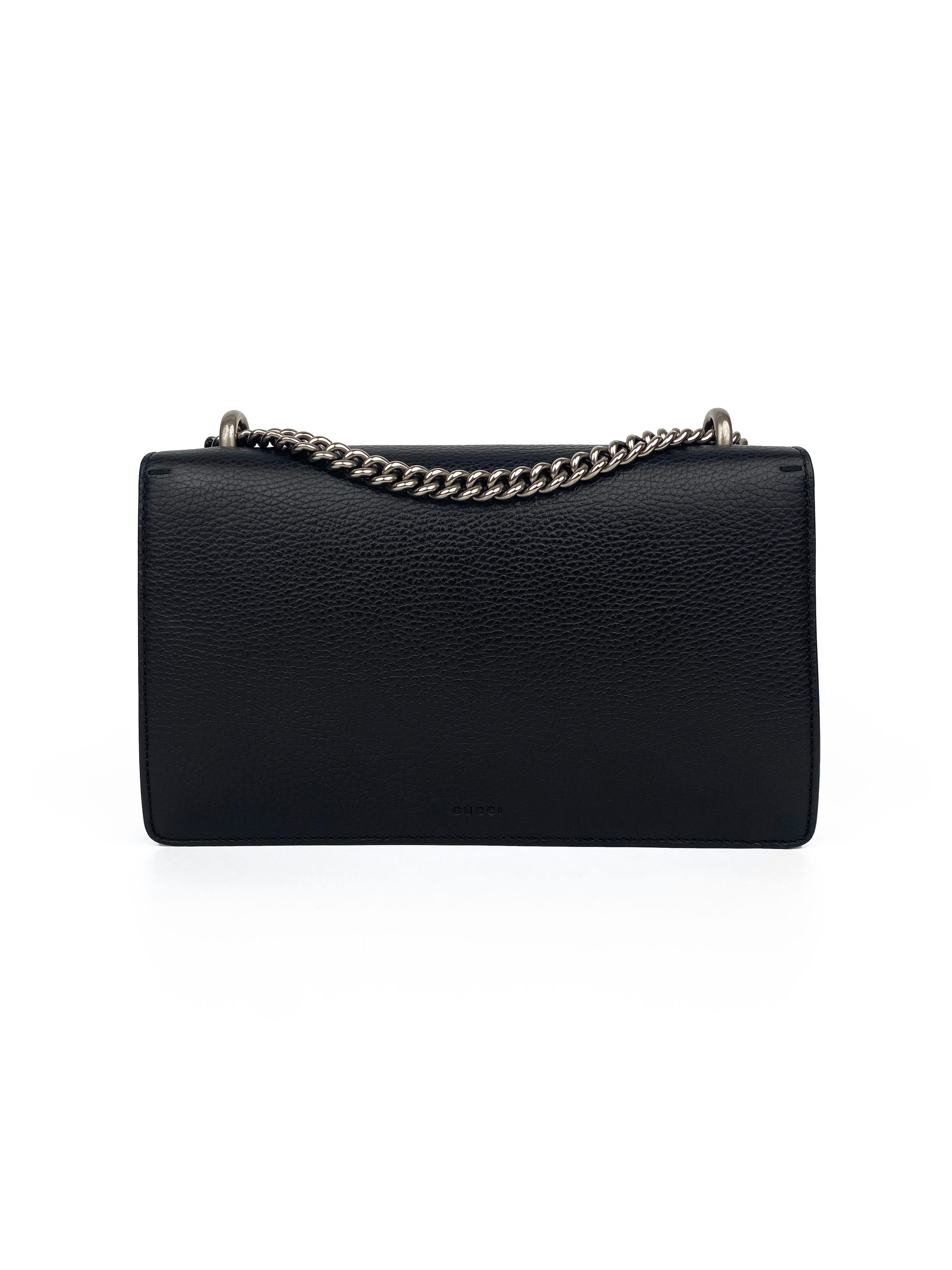 Chain Shoulder & Tote Bags for Women | GUCCI® UK | Small shoulder bag, Bags,  Chain strap bag