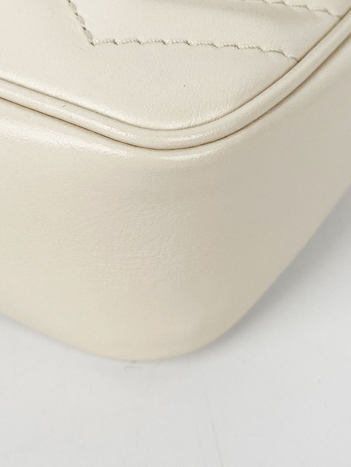 Gucci Super Mini White Marmont Bag