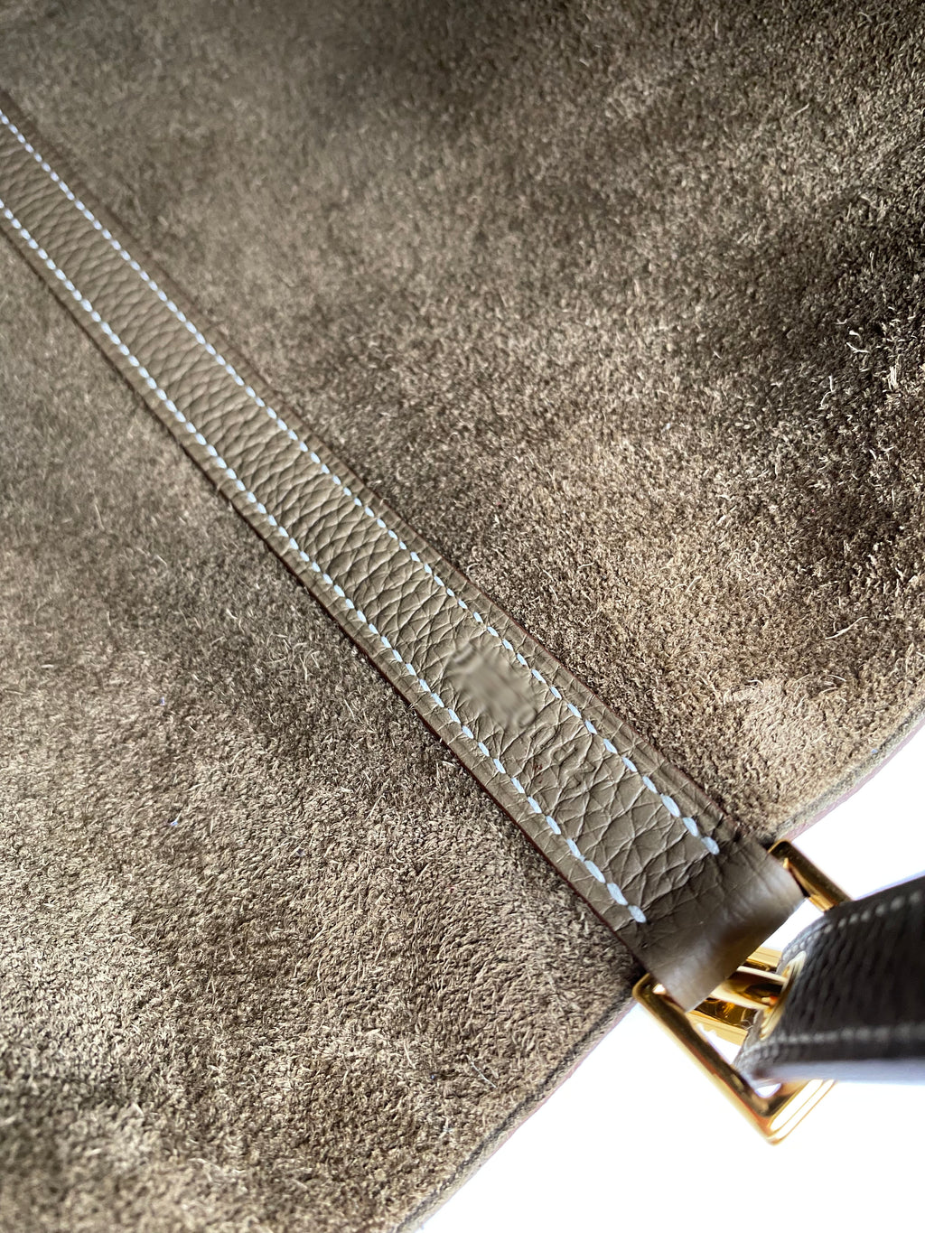 Hermes Etoupe Picotin Lock 22 Bag