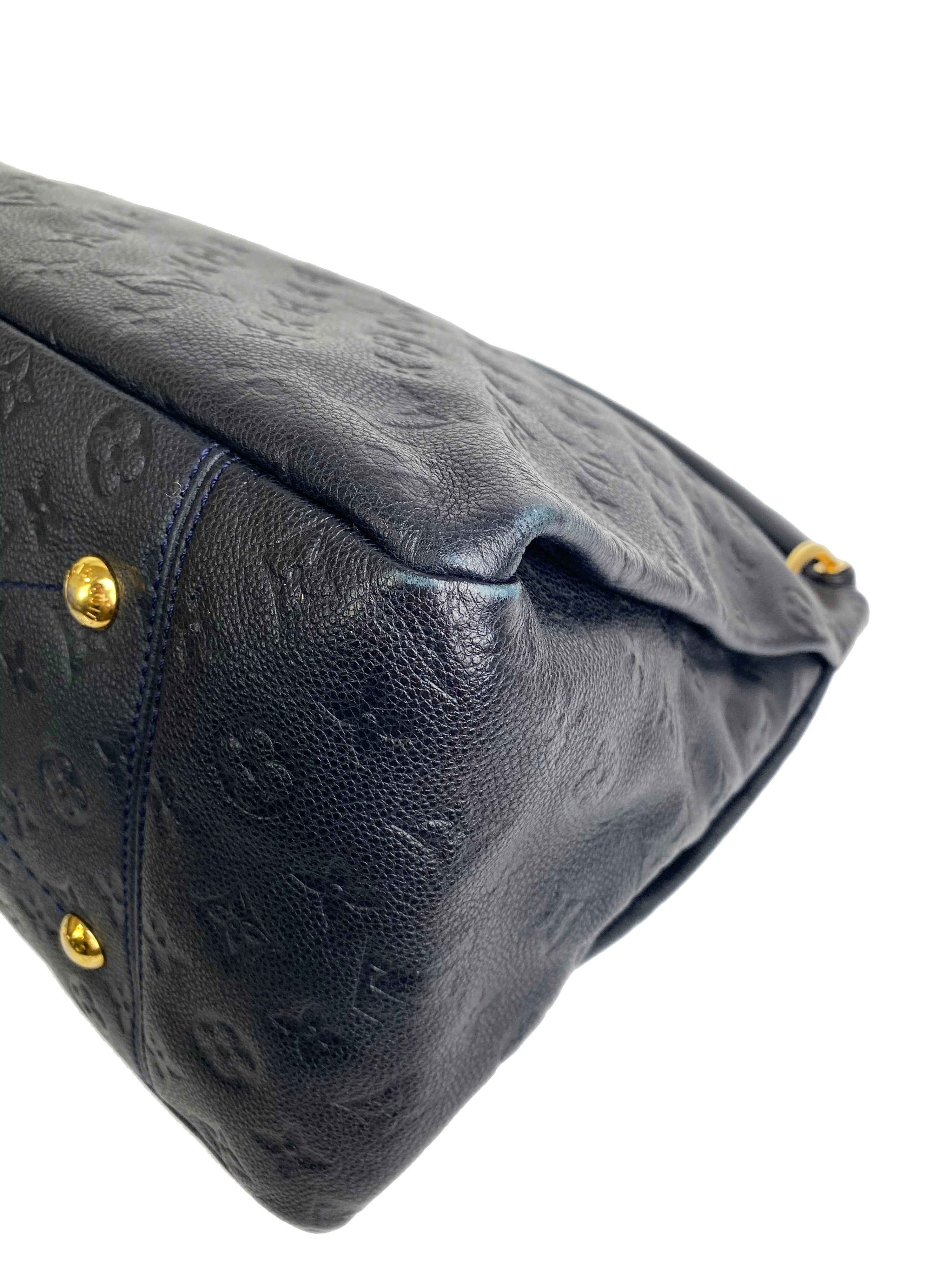 Louis Vuitton Black Artsy MM Bag โ Votre Luxe