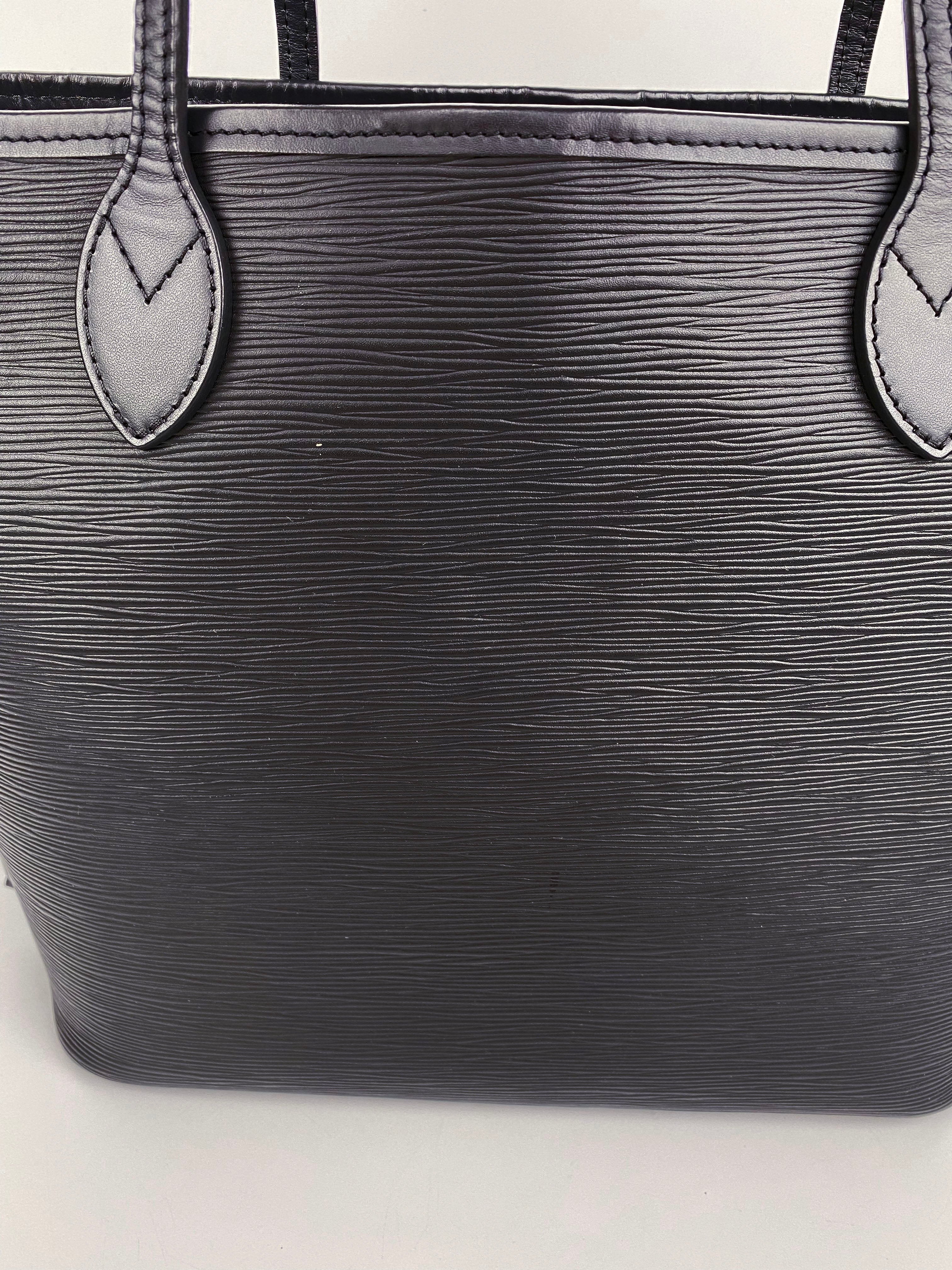 Louis Vuitton Black Epi Neverfull MM Bag