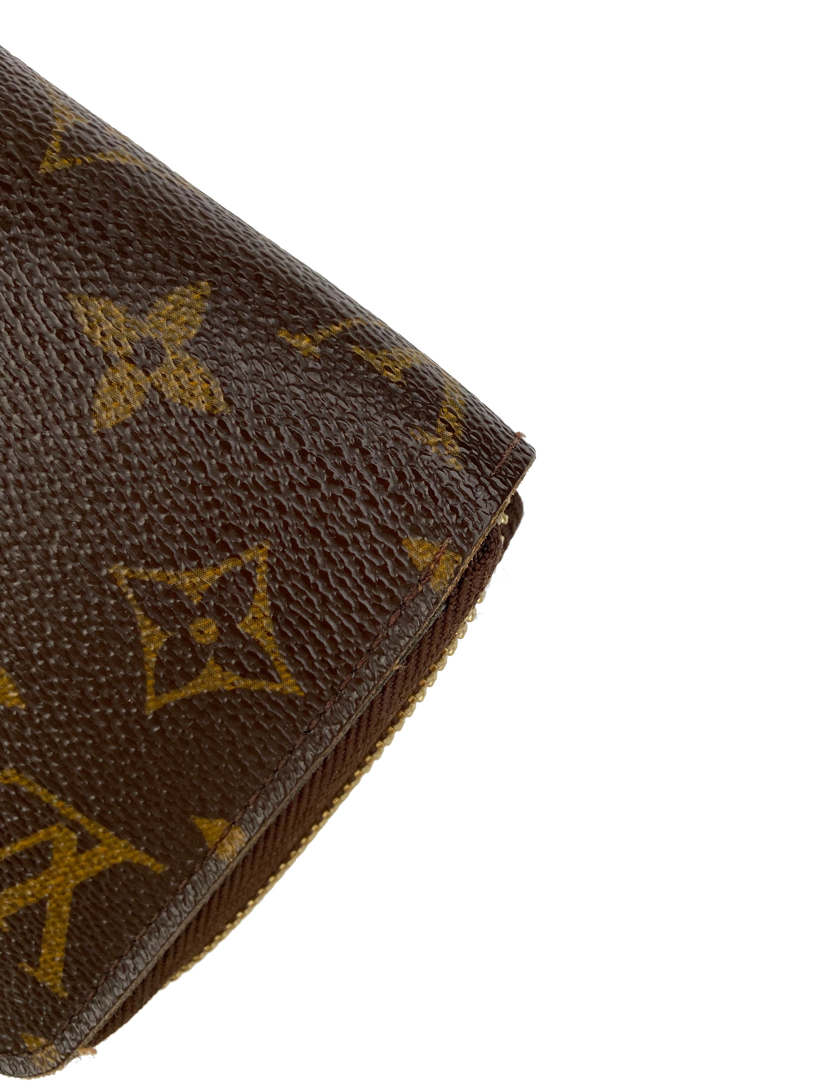 Louis Vuitton Brown Zippy Wallet