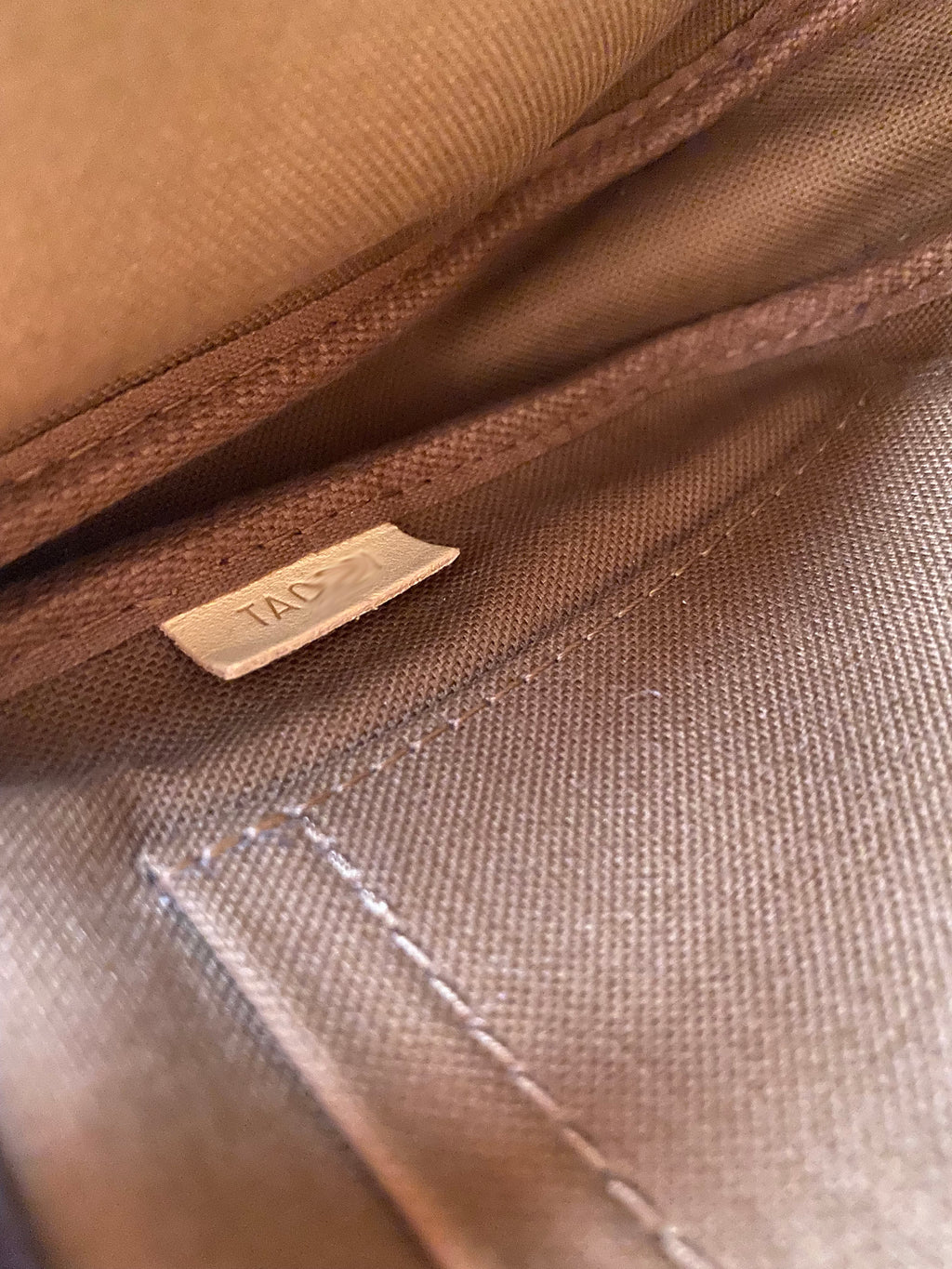Louis Vuitton Khaki Multi Pochette Accessoires Bag