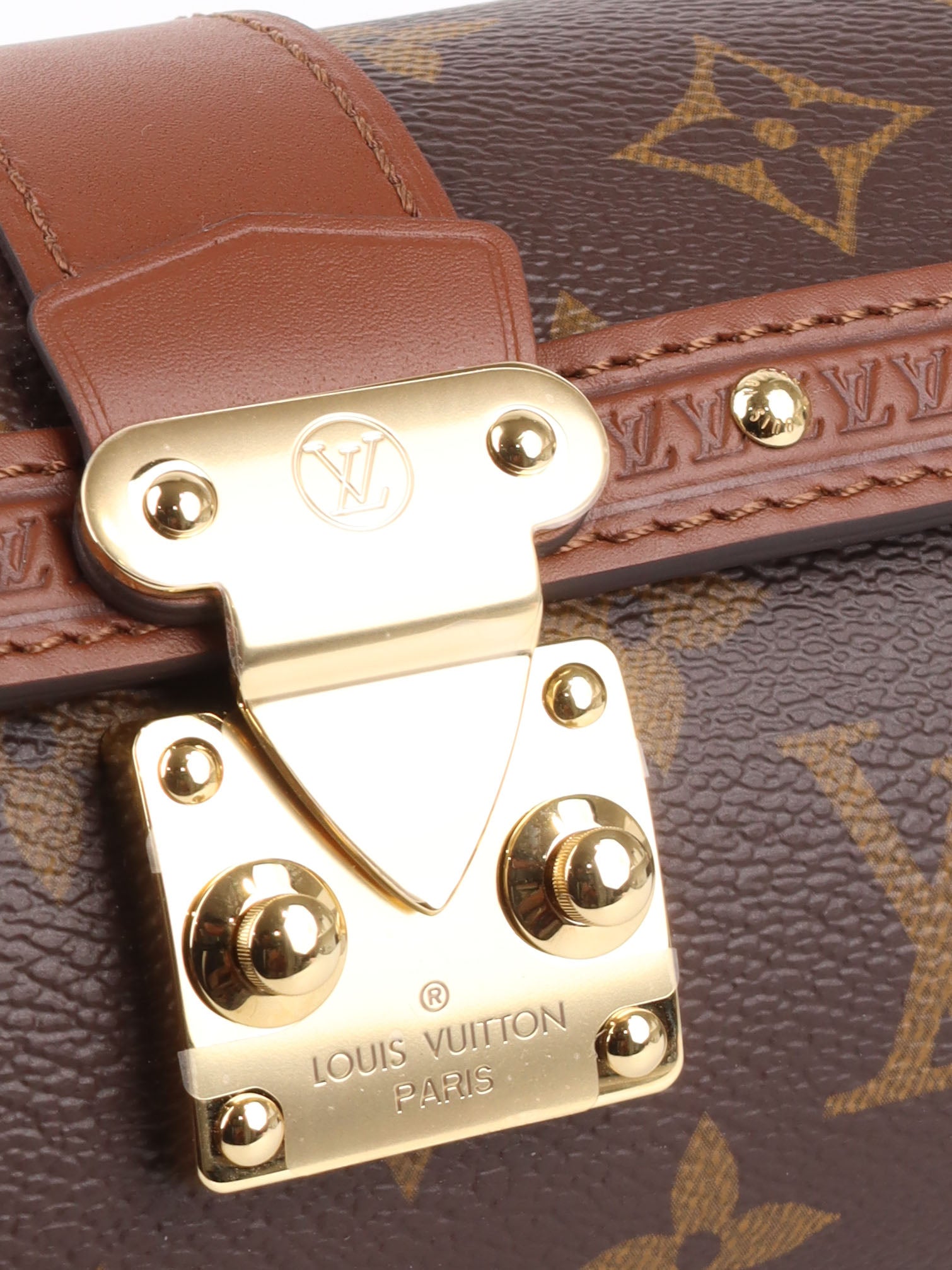 Louis Vuitton Monogram Papillon 30 (SHG-HCsKpp) – LuxeDH