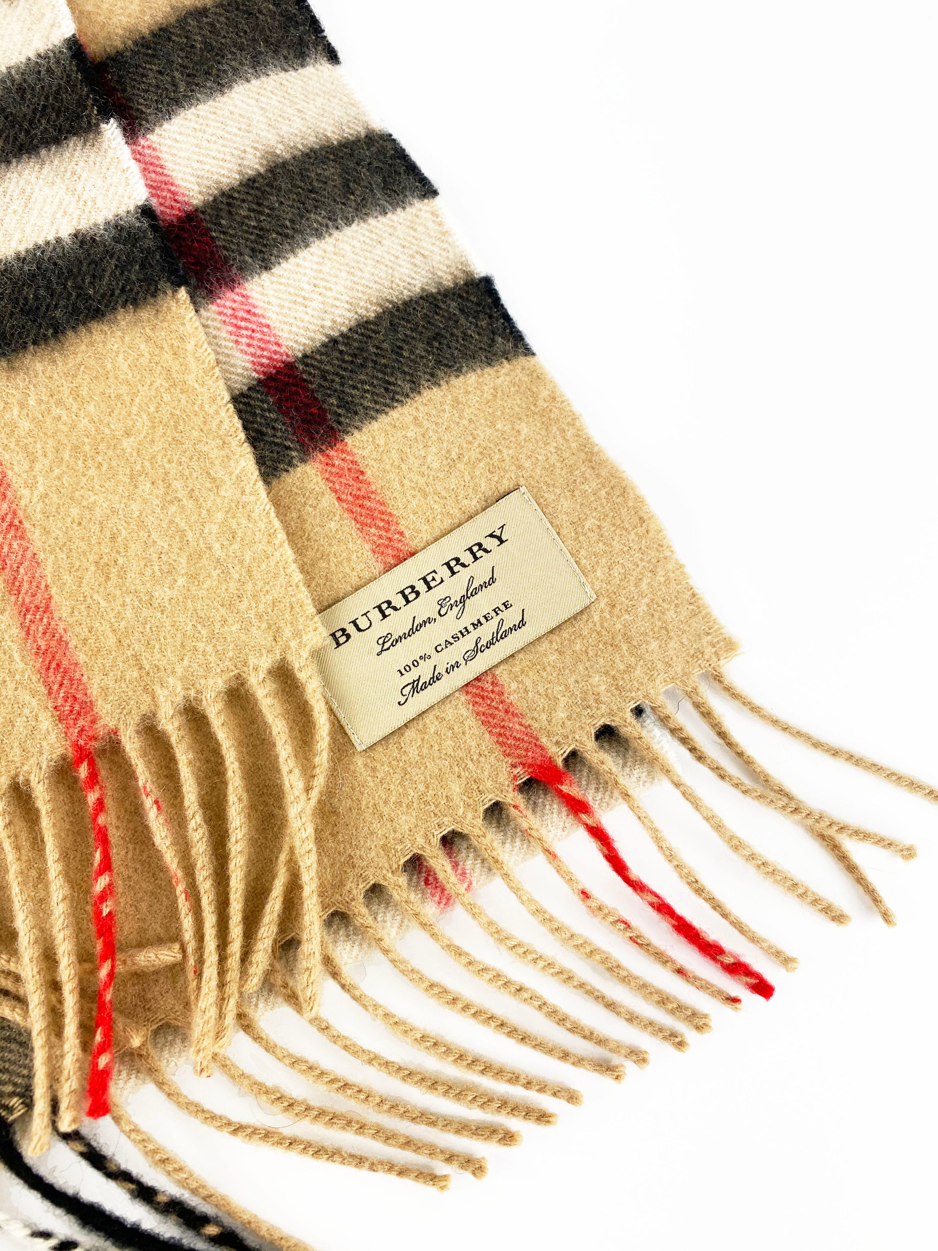 Burberry The Classic Check Cashmere Scarf