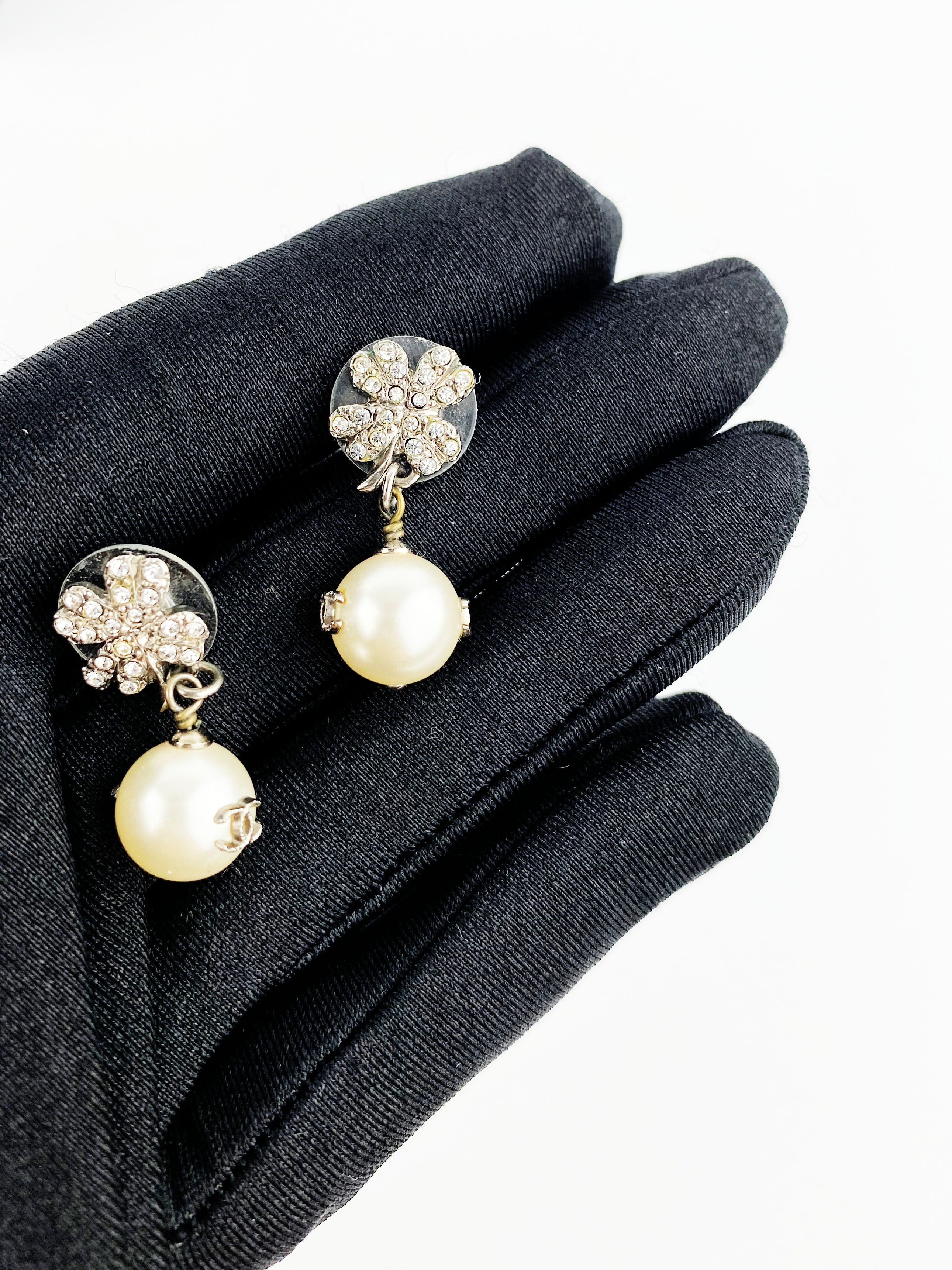 Chanel Boucles Pearl Drop Earrings