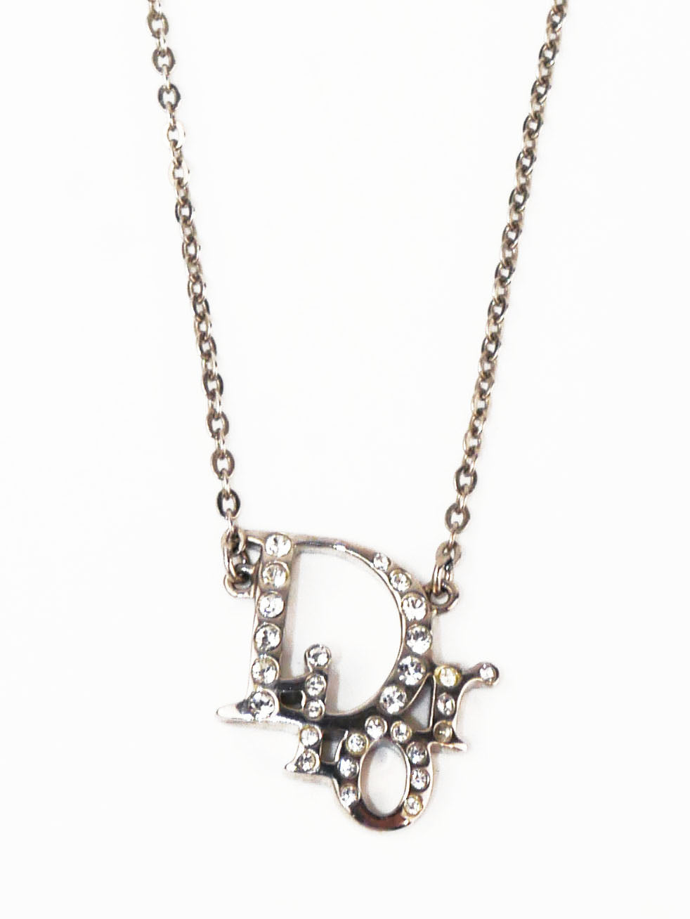 dior-logo-crystal-necklace-2_dcf0bf97-5dc8-4fb5-99f5-a83854602aa7.jpg