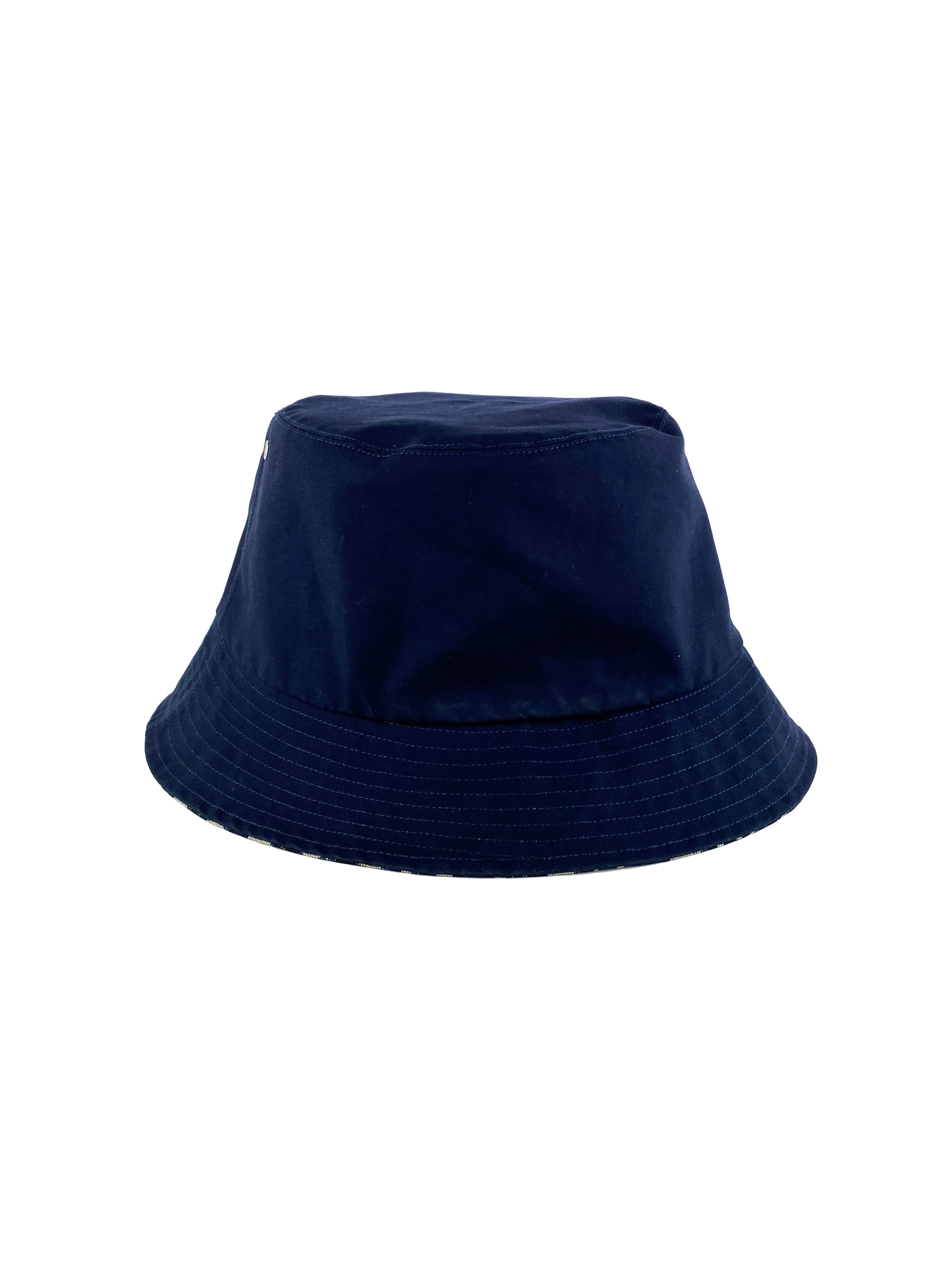 dior-oblique-bucket-hat-58-4.jpg
