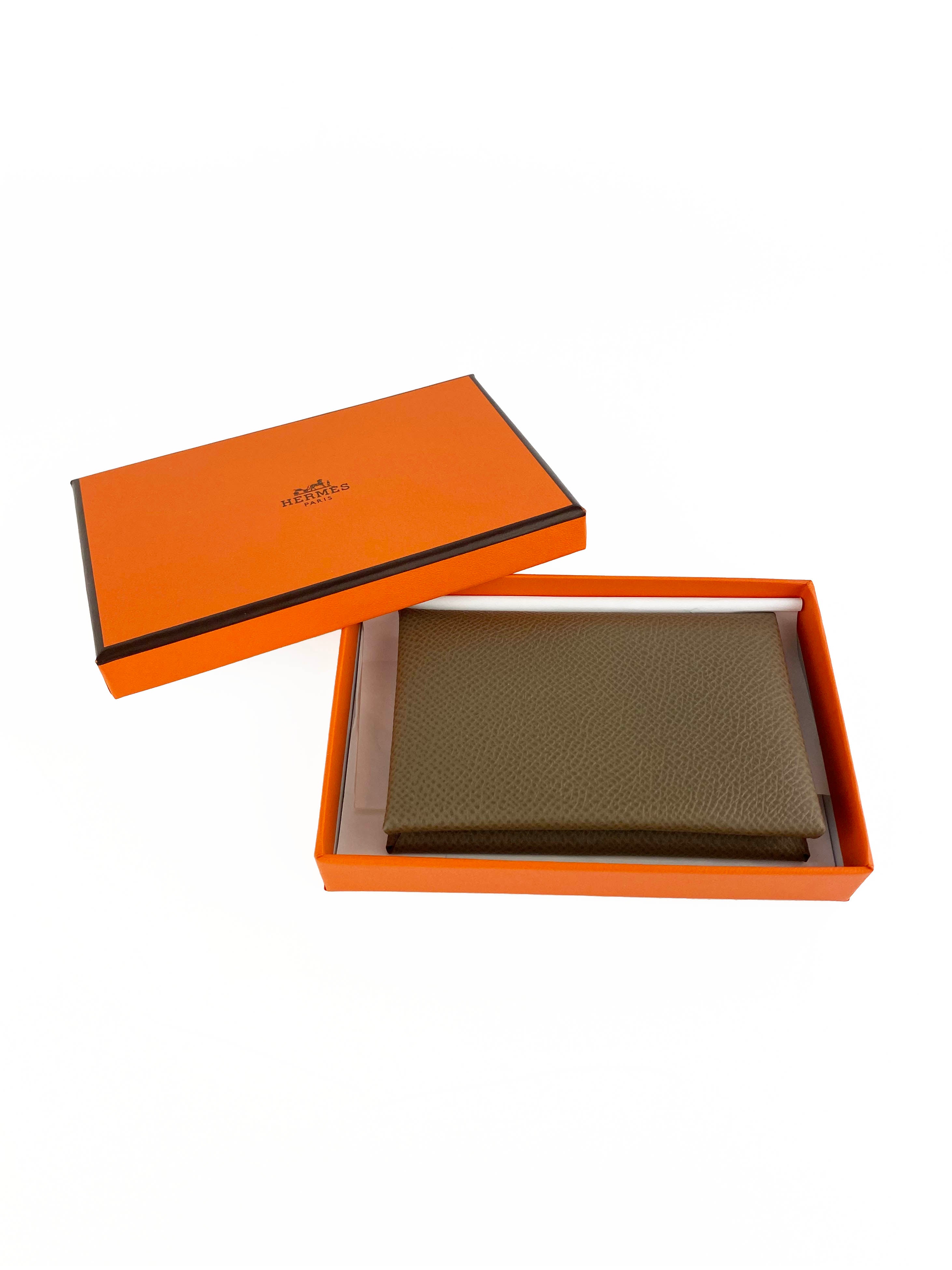 Hermes Etoupe Calvi Card Holder – Votre Luxe