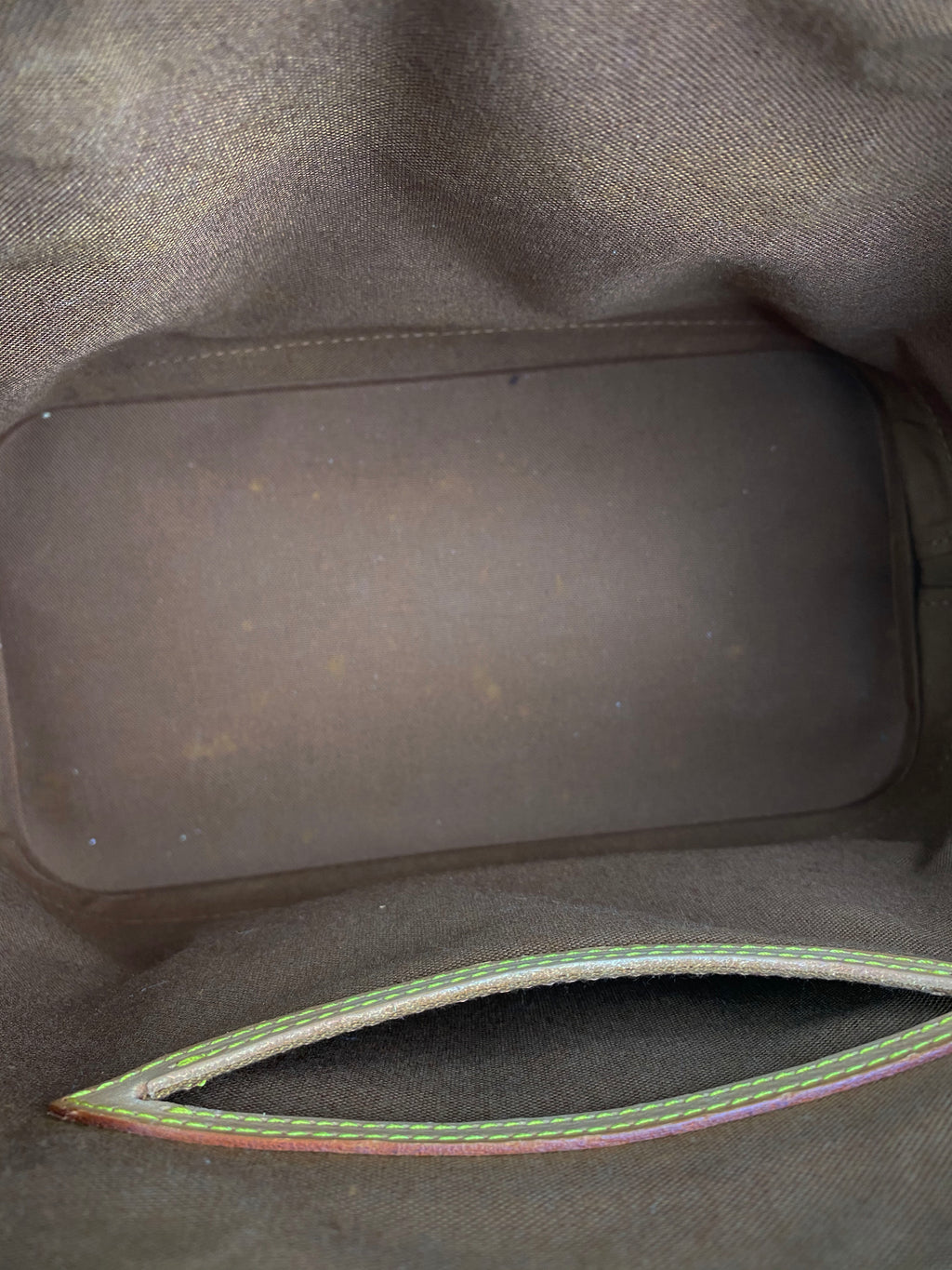 Louis Vuitton Vintage Alma MM Bag